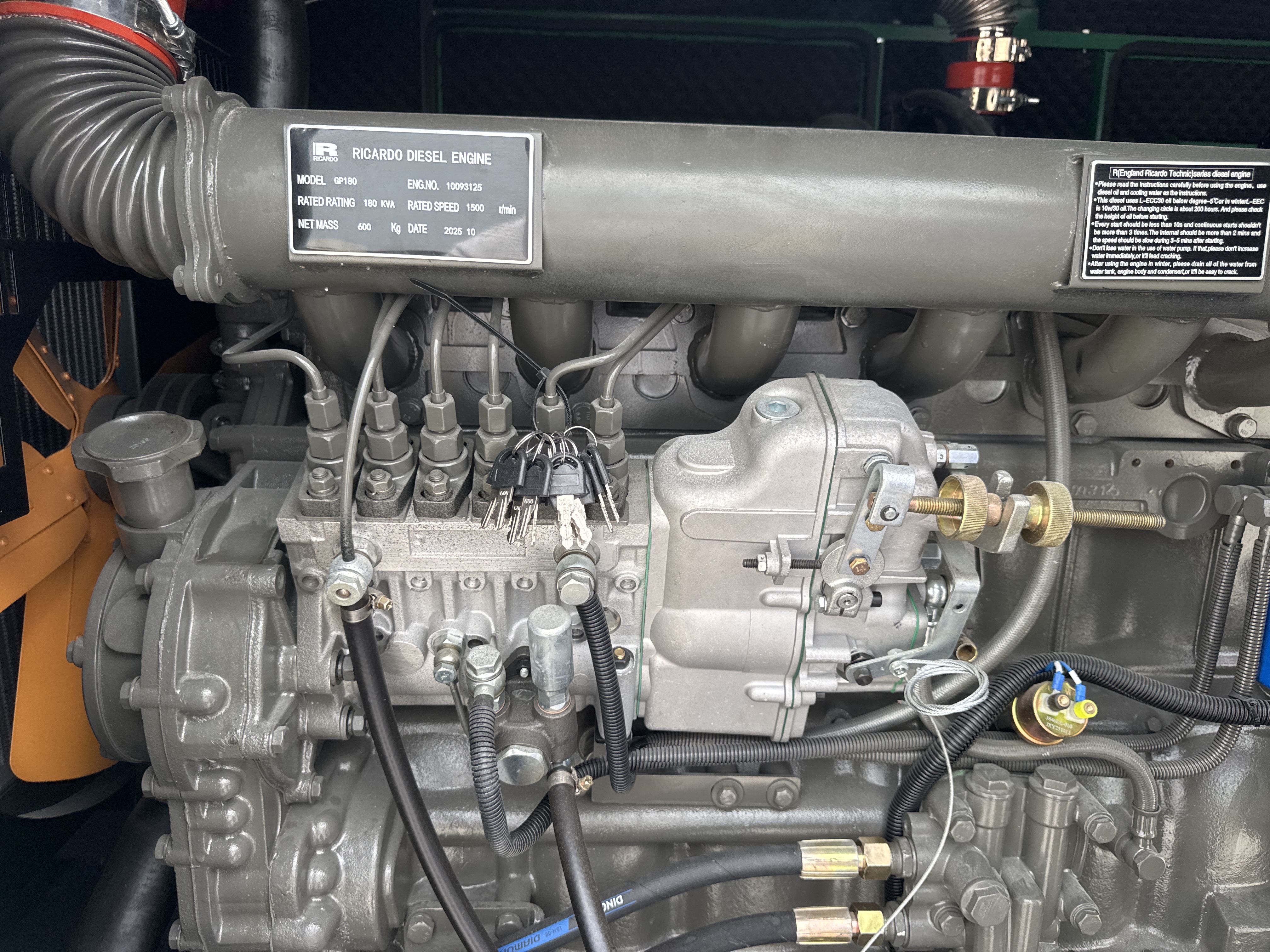 SGG-005-Green-Power-GP180-Stationary-generators-inspection-Engine-Engine-oil-leaks-1