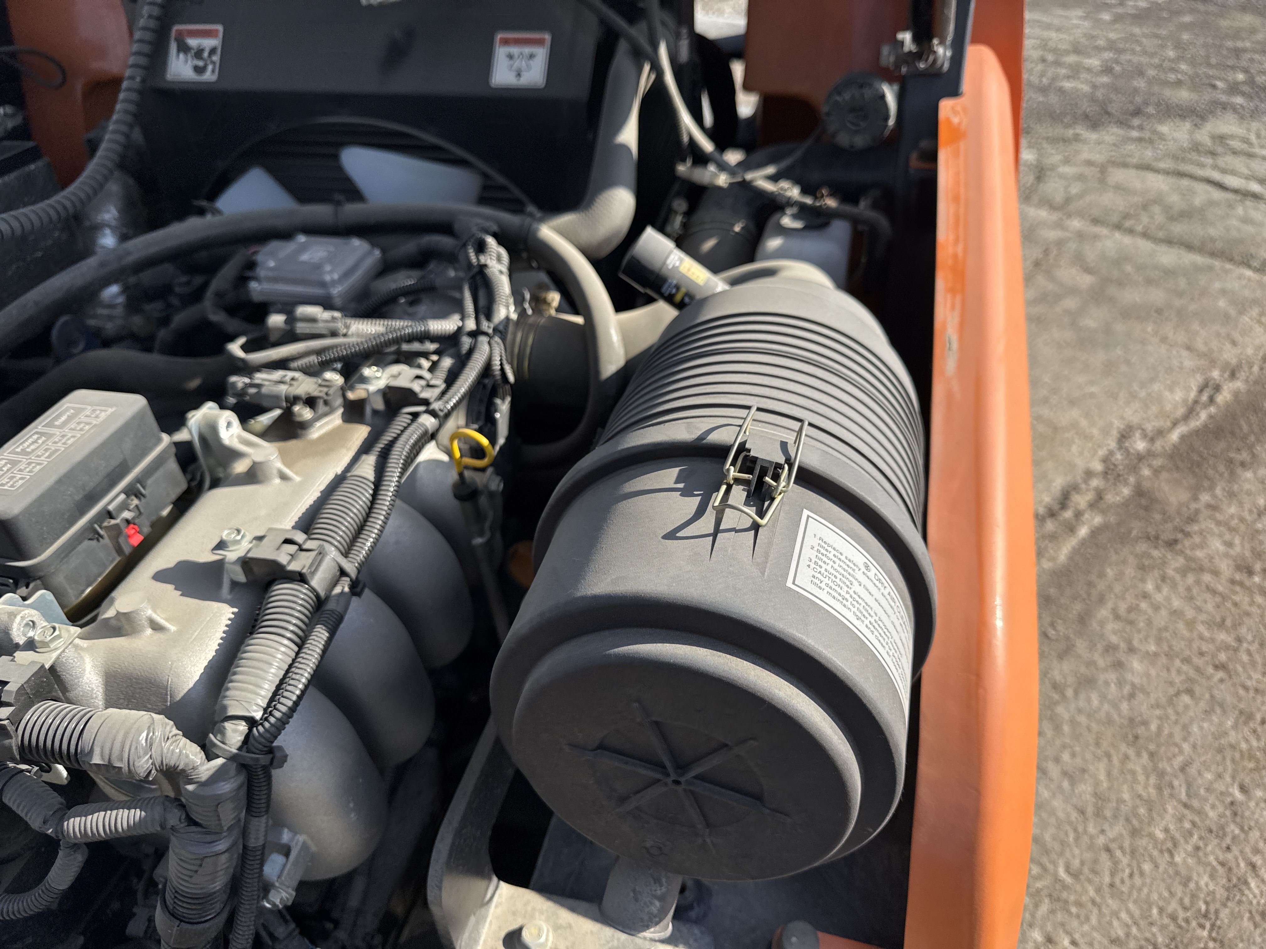 FLM-018-Doosan-G30NXP-Forklifts-inspection-Engine-Air-intake-system-1