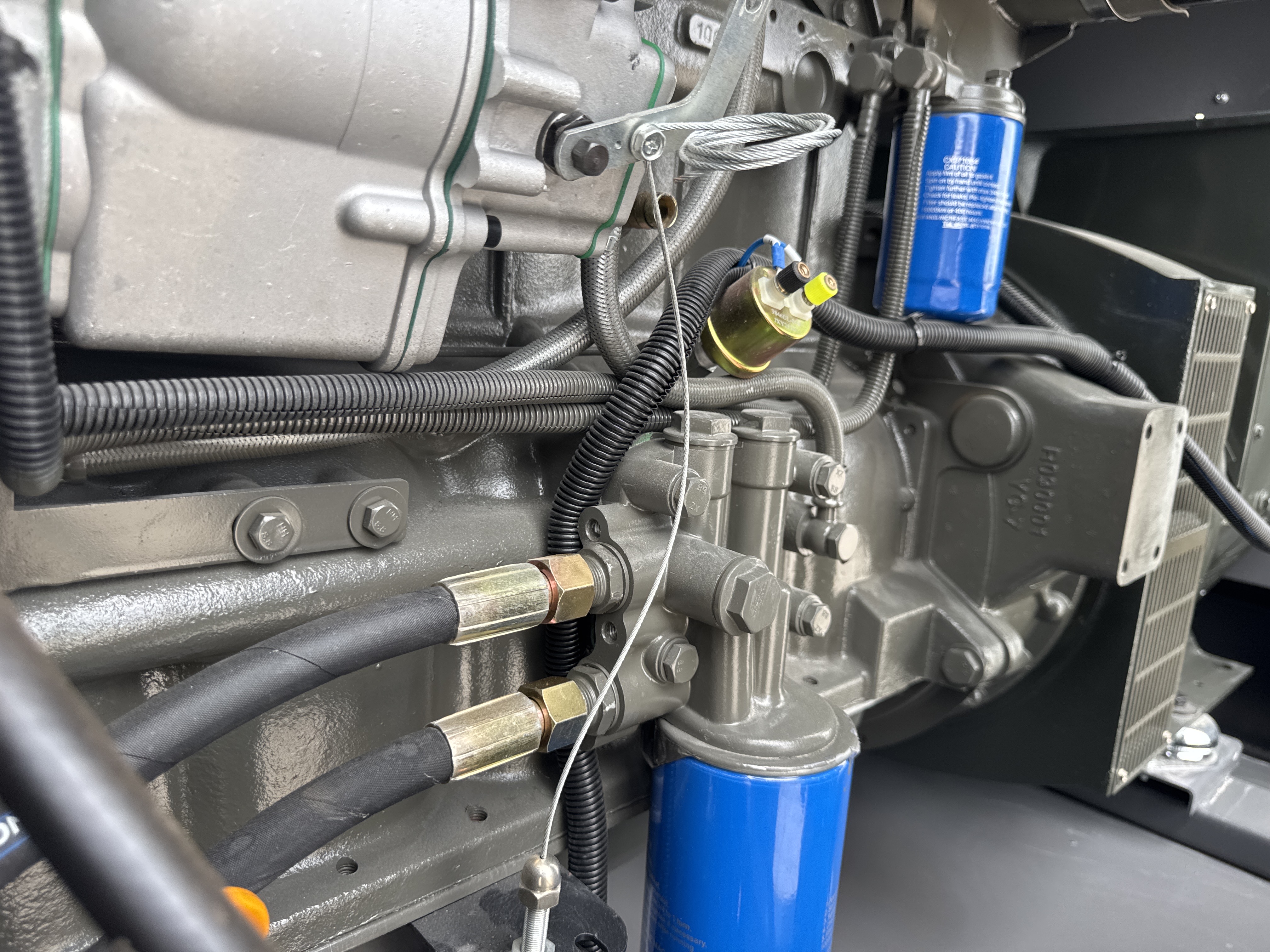 SGG-005-Green-Power-GP180-Stationary-generators-inspection-Engine-Hoses-1