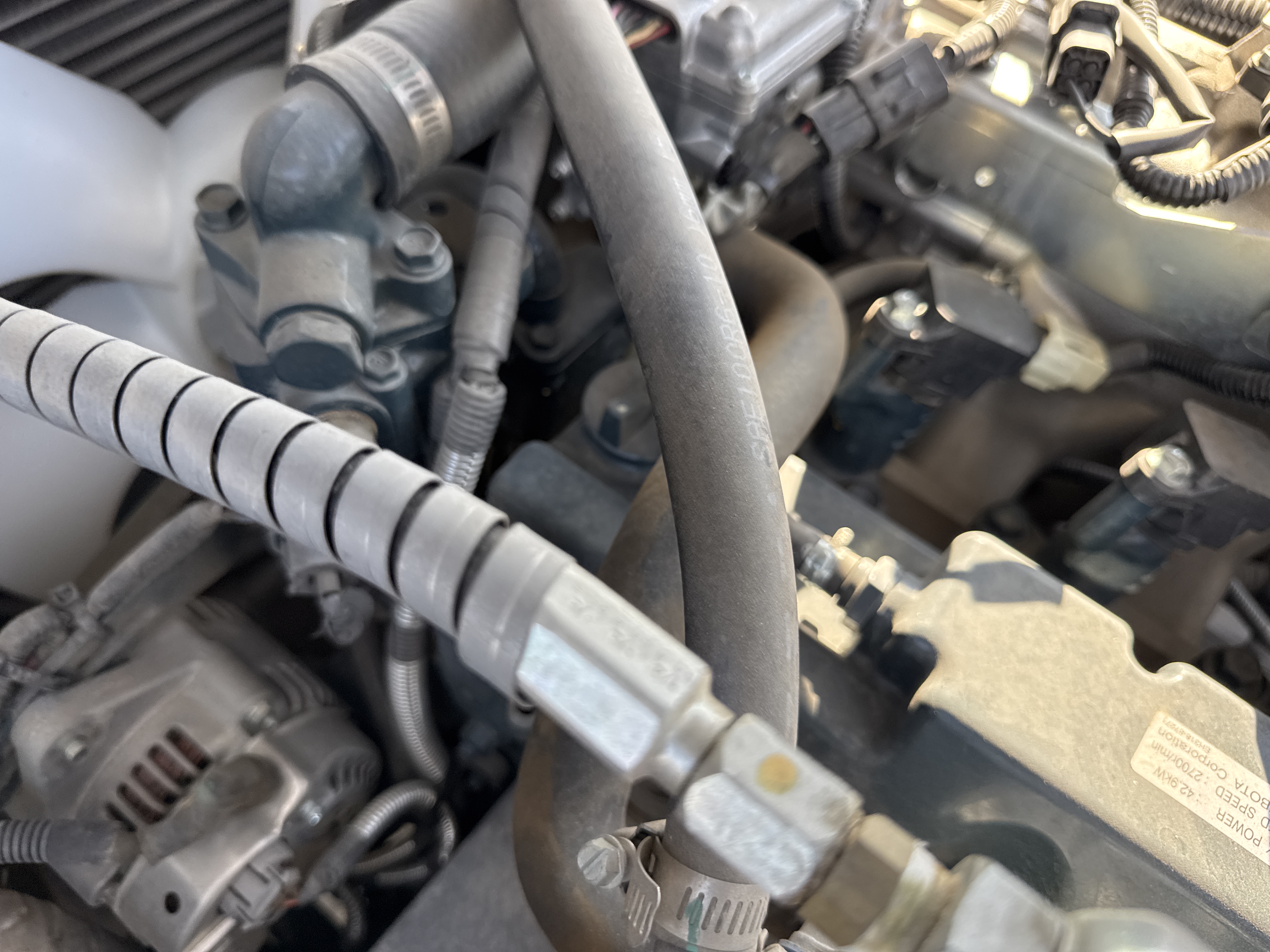 FLM-018-Doosan-G30NXP-Forklifts-inspection-Engine-Hoses-1