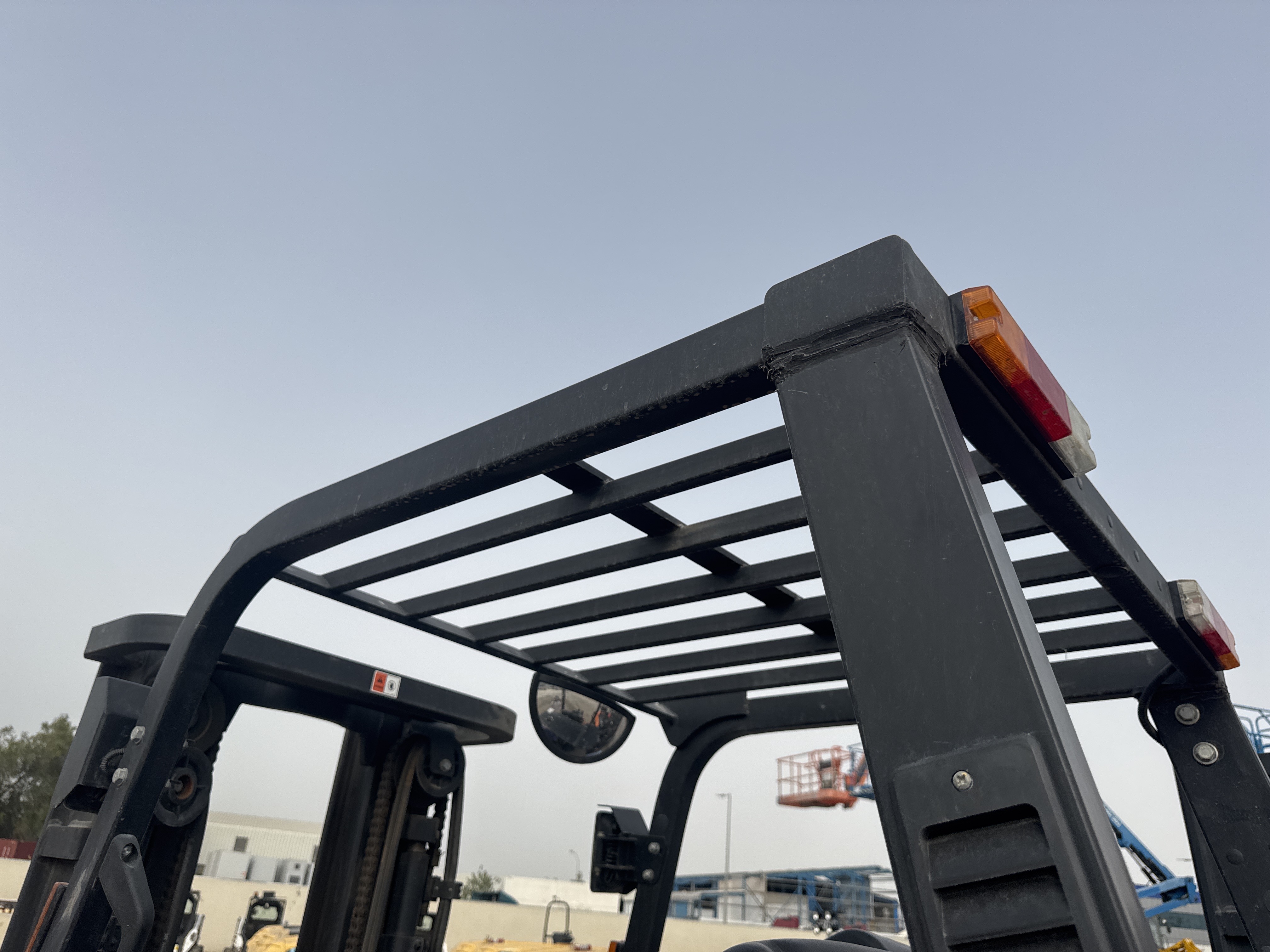 FLM-020-دوسان-G30NXP-رافعات-شوكية-فحص-الأمان-هيكل-الحماية-من-السقوط-(ROPS/FOPS)-1