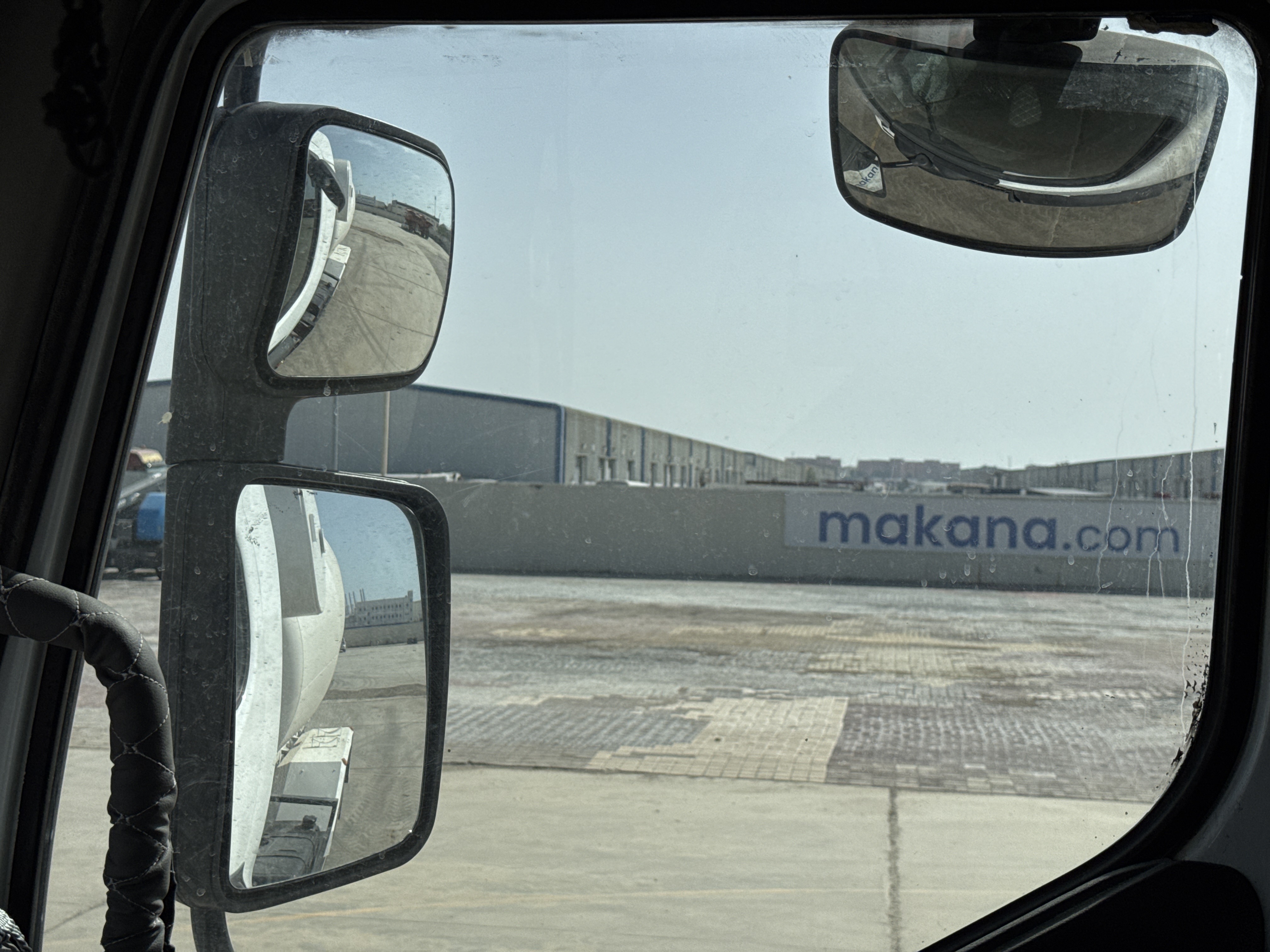 CMT-001-Renault-Kerax-Concrete-mixer-trucks-inspection-Cabin-Mirrors-1