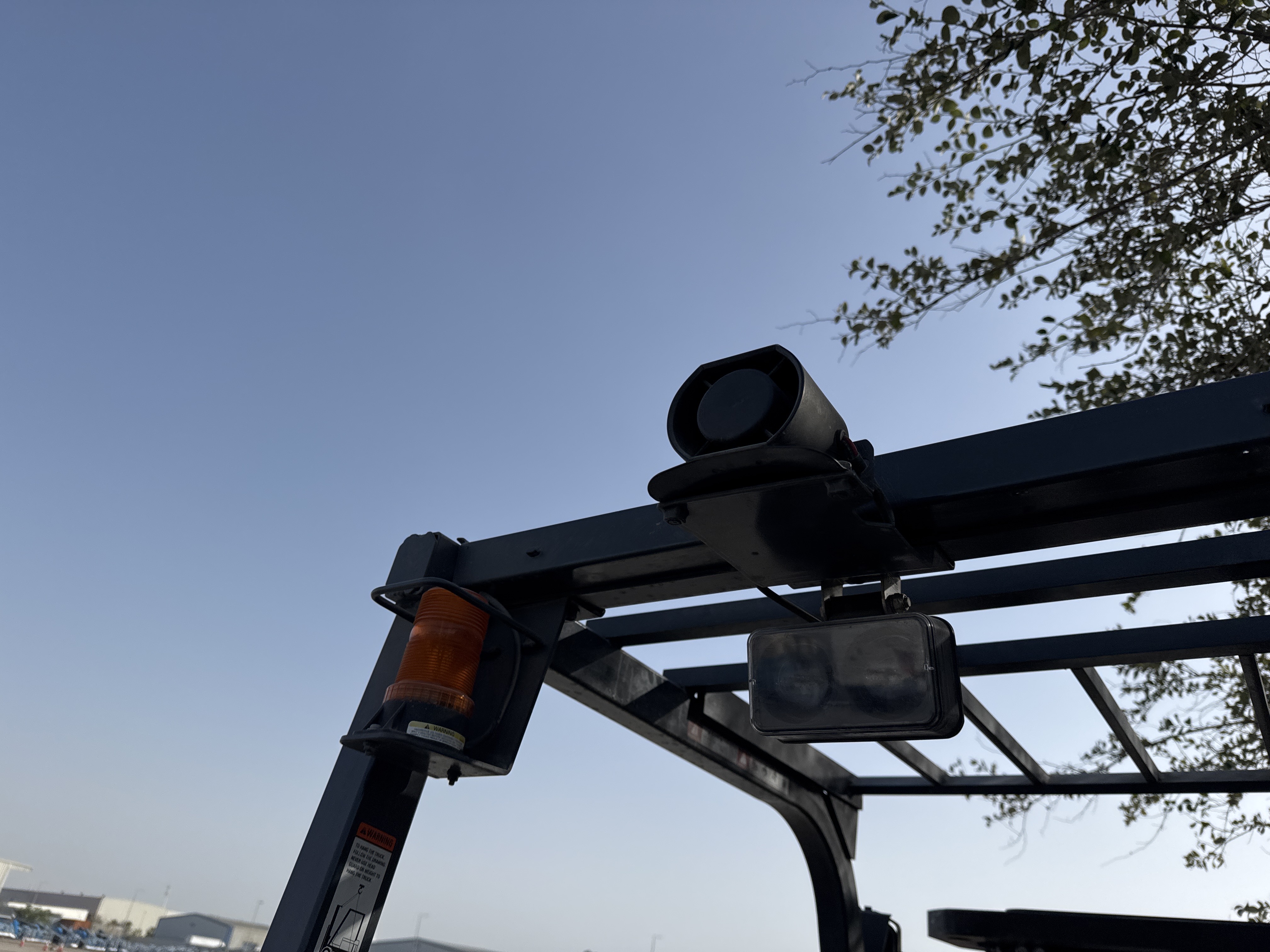 FLM-016-Toyota-8FBCU25-Forklifts-inspection-Electronics-Lights-and-signals-1