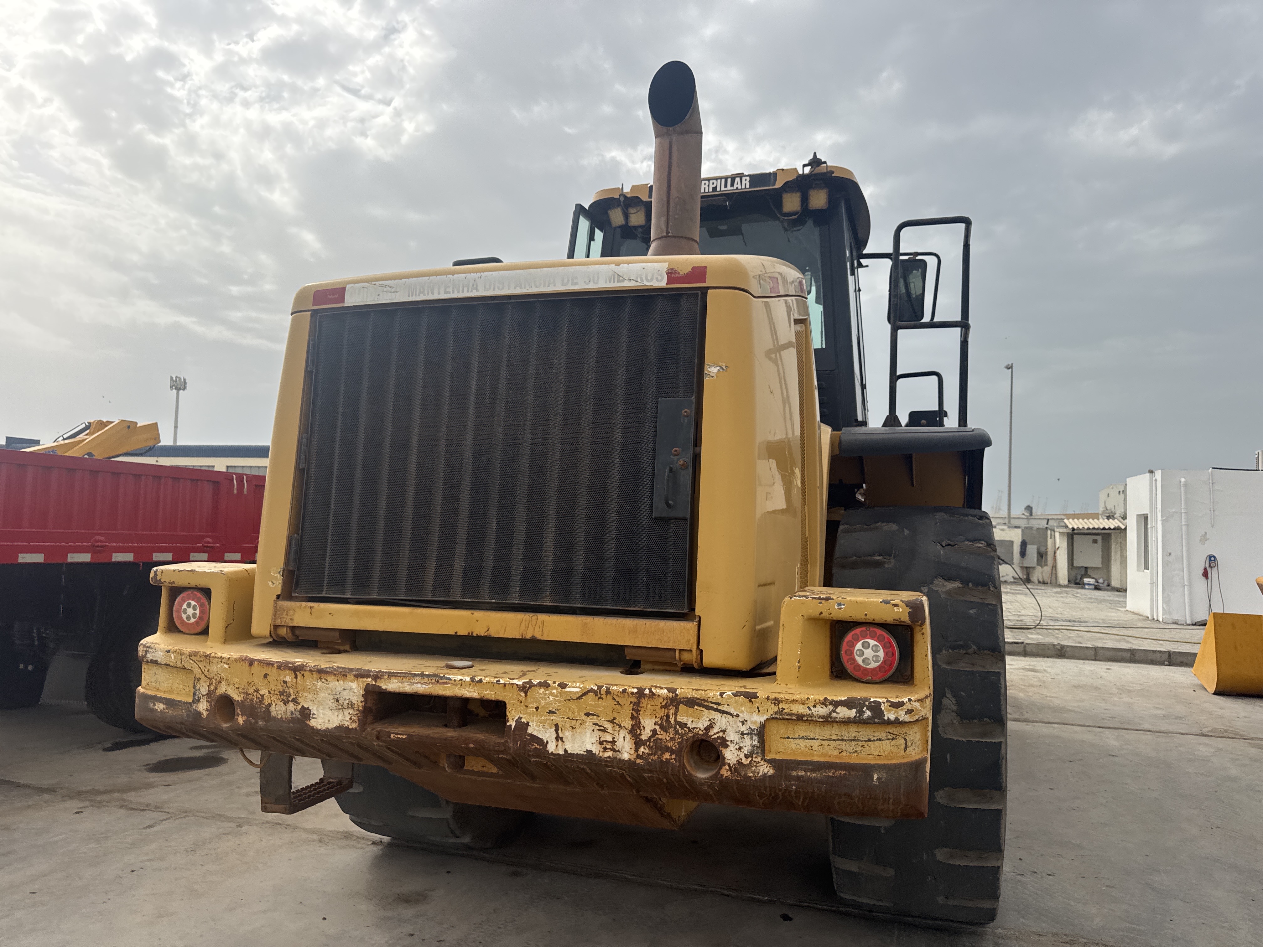WHL-012-Cat-966H-Wheel-loaders-inspection-Structure-Paint-1