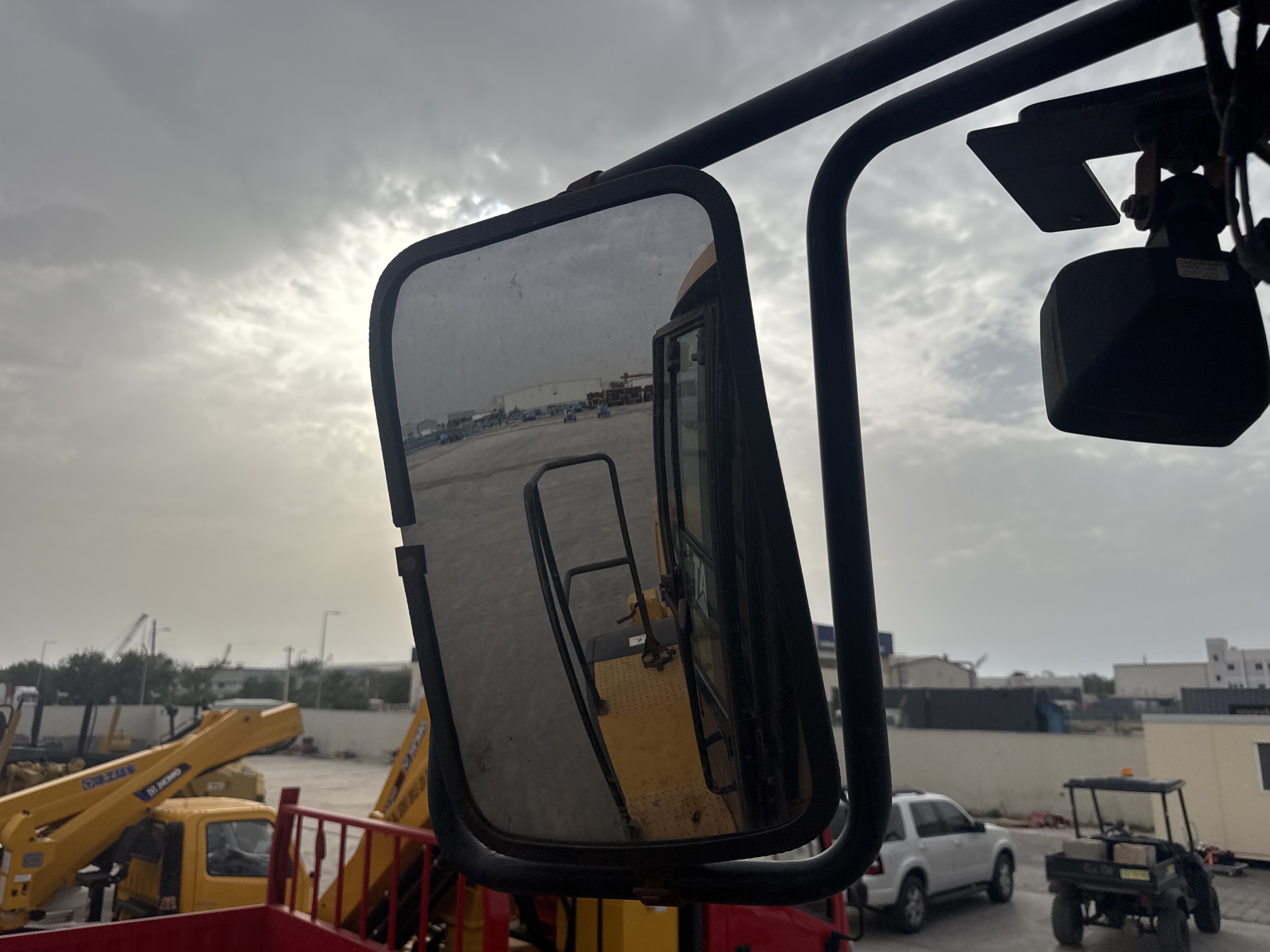 WHL-012-Cat-966H-Wheel-loaders-inspection-Cabin-Mirrors-1