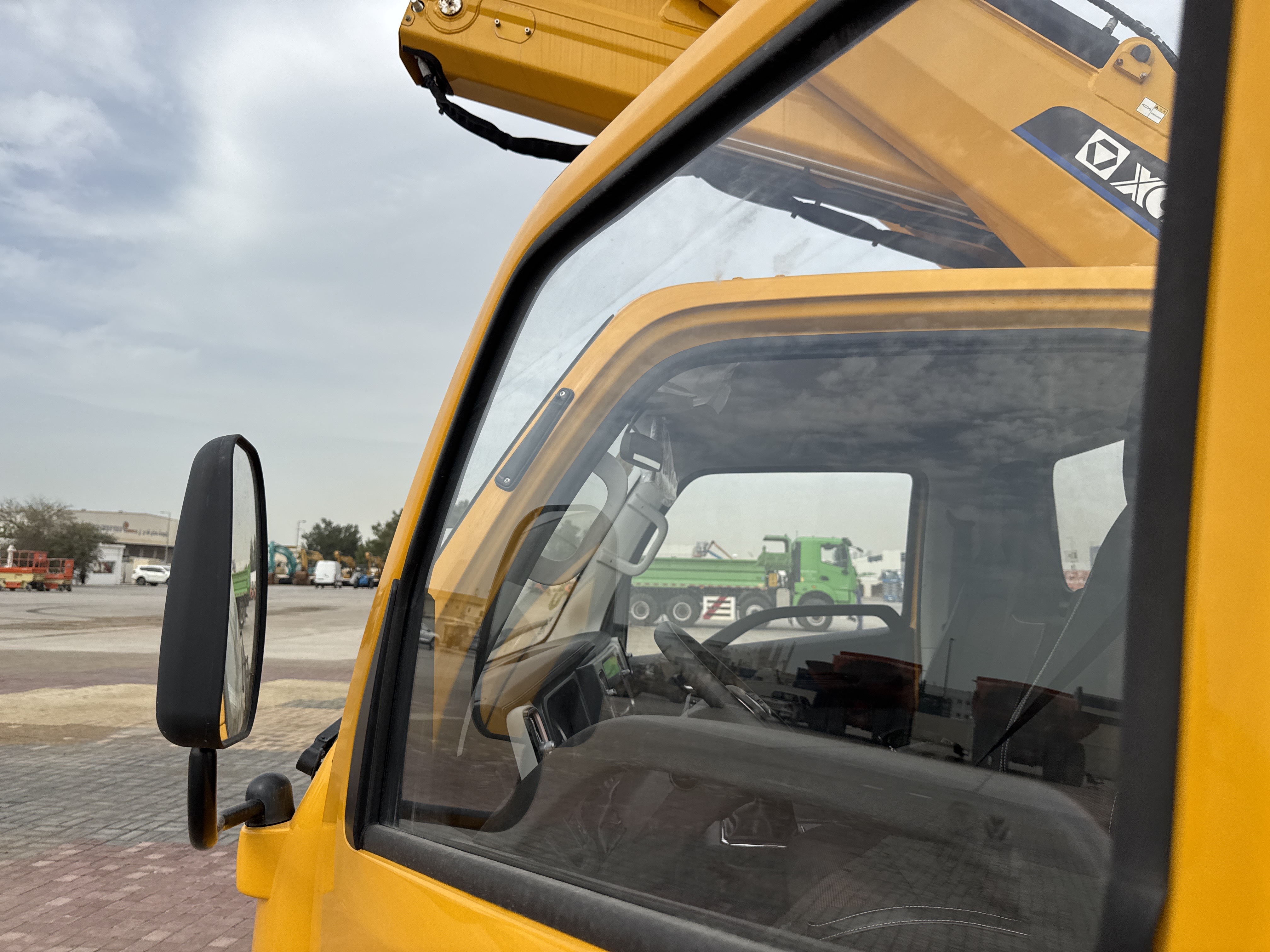 TMA-001-XCMG-GKS285-Truck-mounted-boom-lifts-inspection-Safety-Glass-1