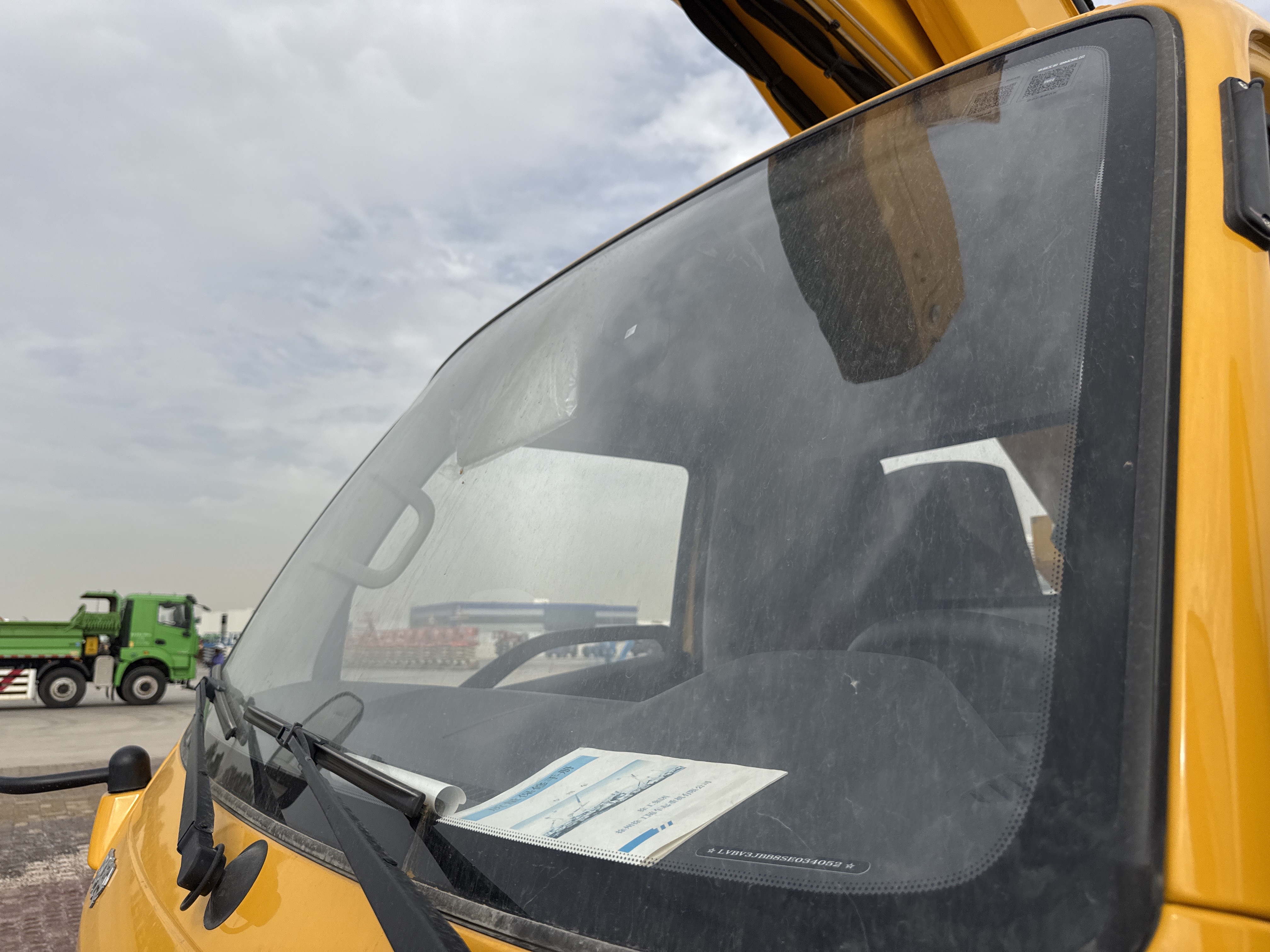 TMA-001-XCMG-GKS285-Truck-mounted-boom-lifts-inspection-Safety-Glass-1