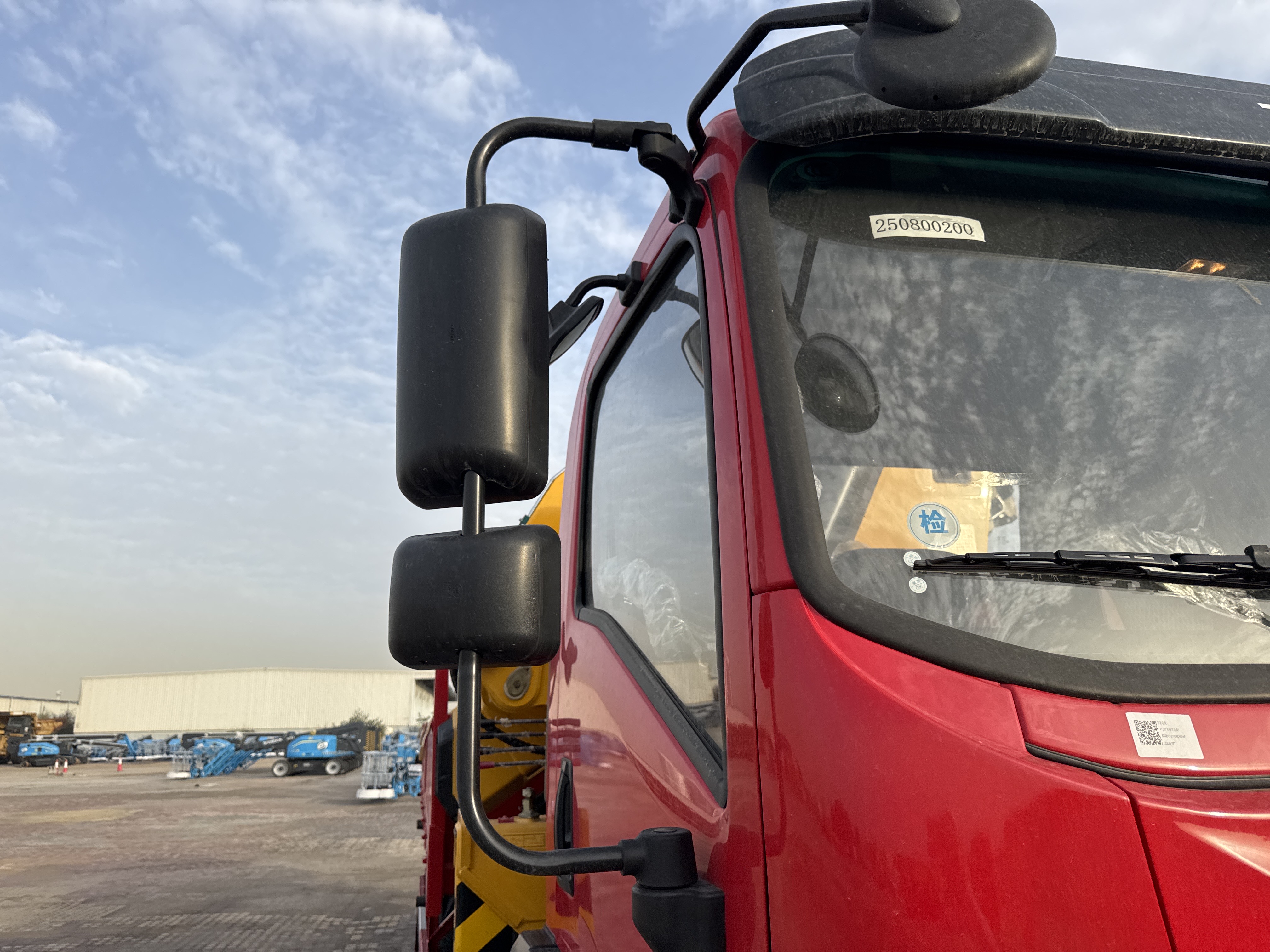BTC-001-XCMG-SQ8ZK3Q-Boom-truck-cranes-inspection-Cabin-Mirrors-1
