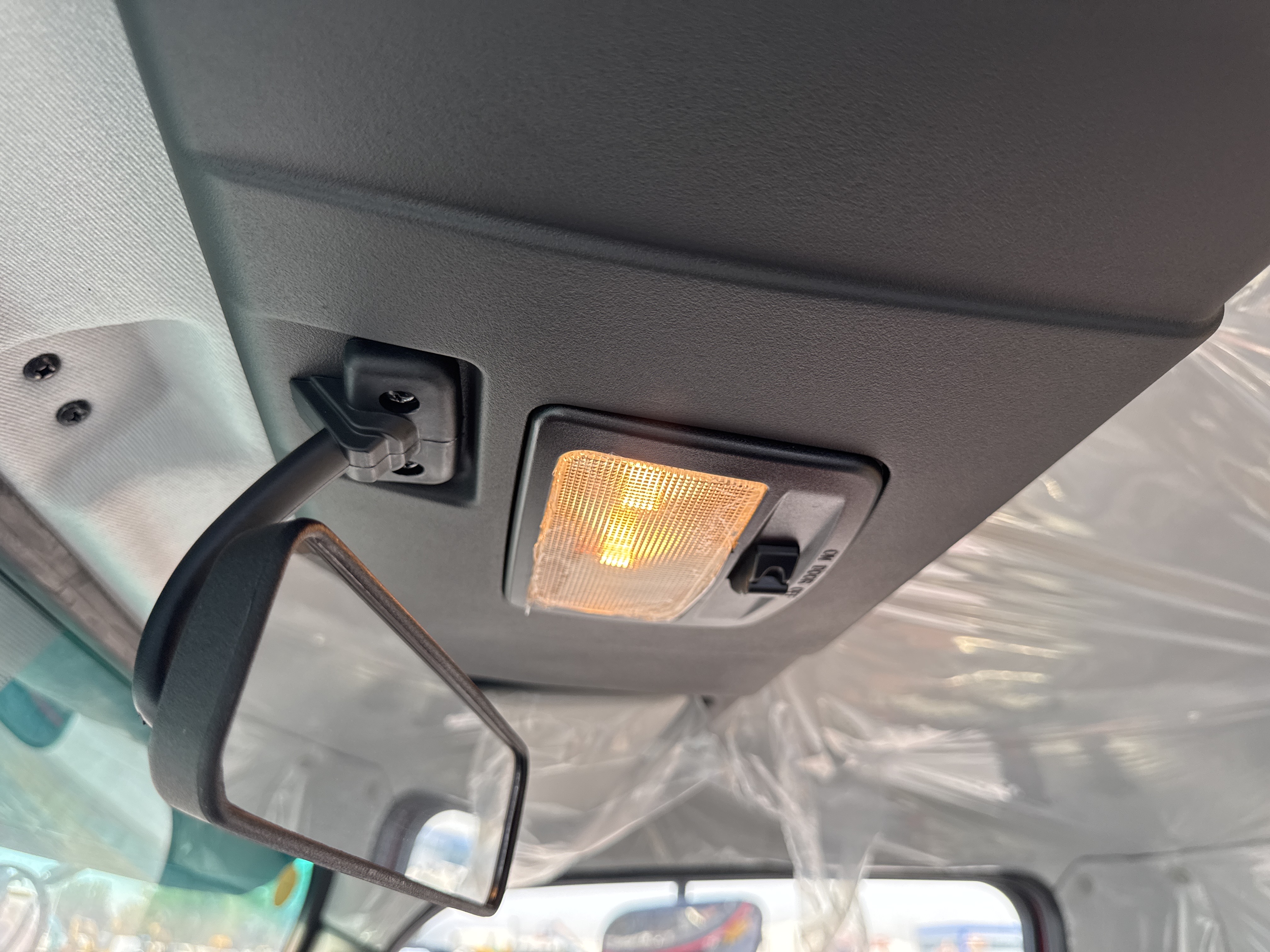 BTC-001-XCMG-SQ8ZK3Q-Boom-truck-cranes-inspection-Cabin-Cabin-light-1