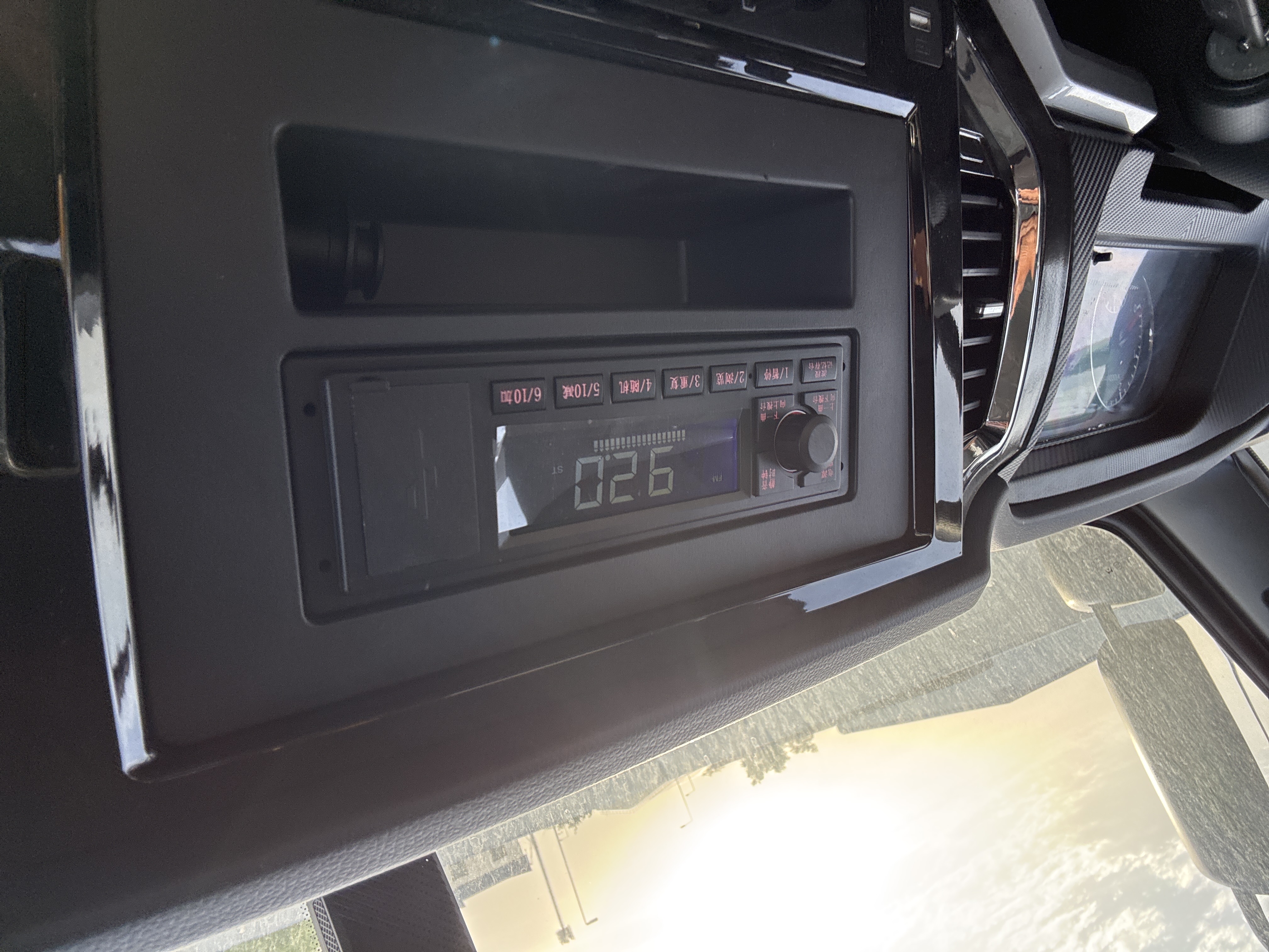 BTC-001-XCMG-SQ8ZK3Q-Boom-truck-cranes-inspection-Cabin-Radio-1