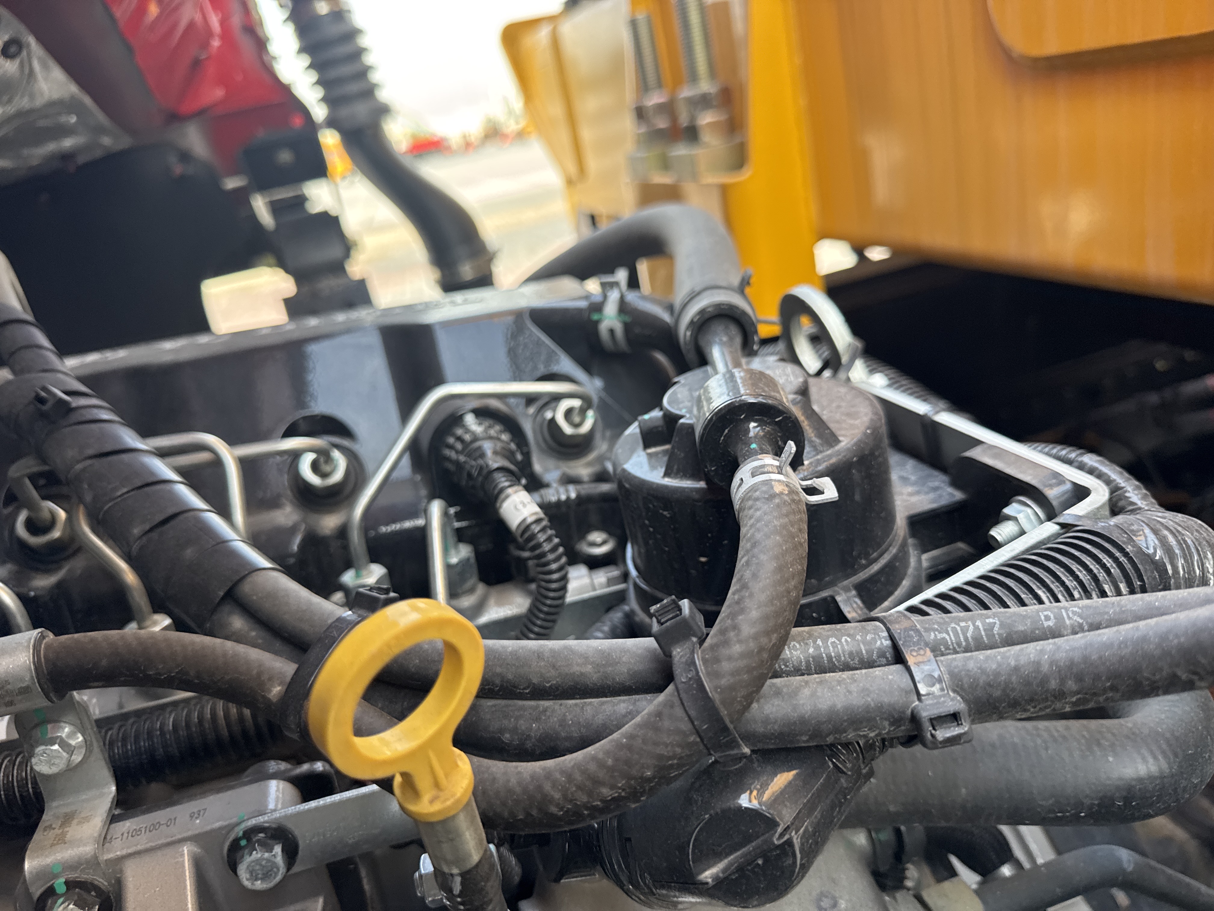 BTC-001-XCMG-SQ8ZK3Q-Boom-truck-cranes-inspection-Engine-Hoses-1