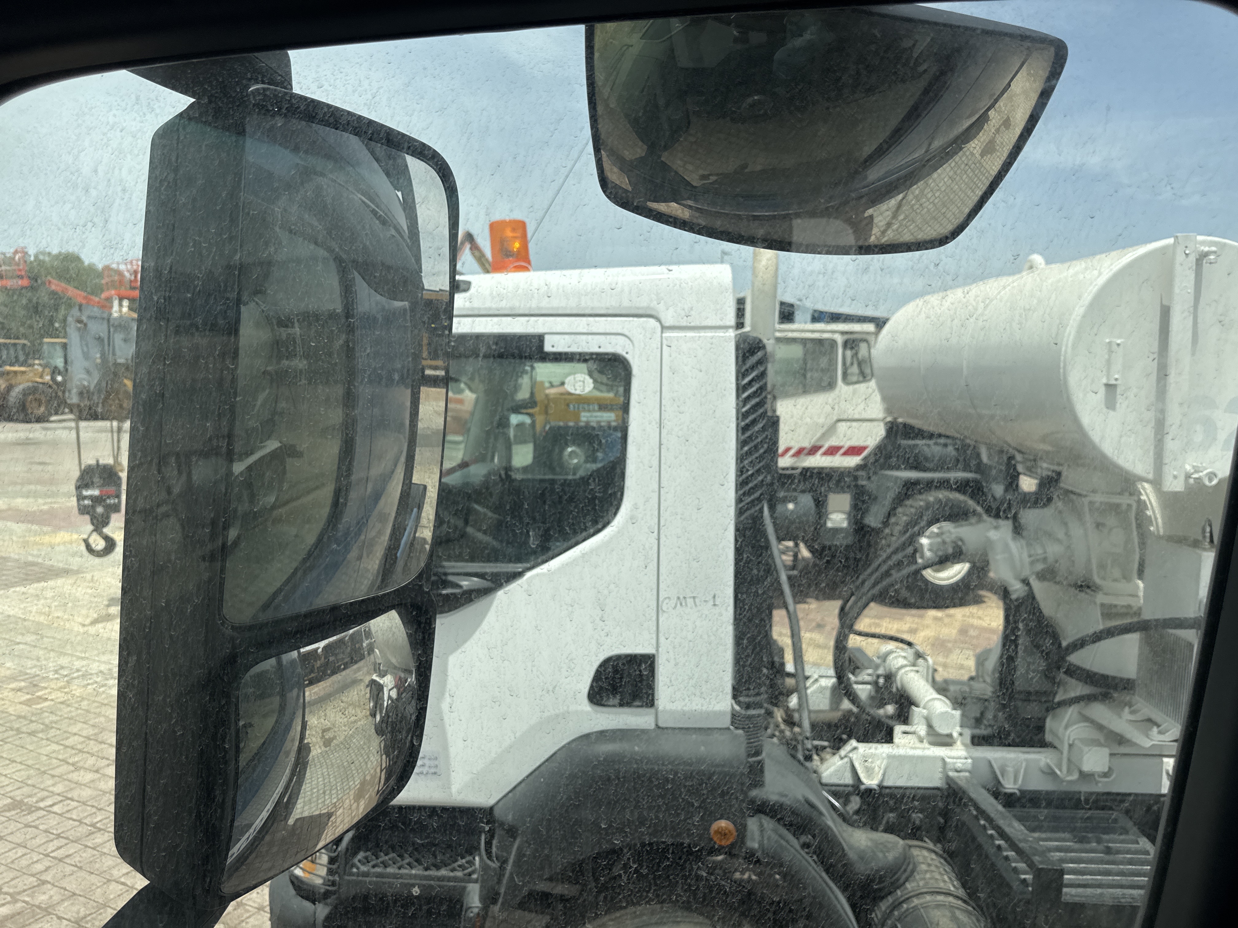PMT-004-Mercedes-Benz-Actros-1845-Trailer-trucks-inspection-Cabin-Mirrors-1