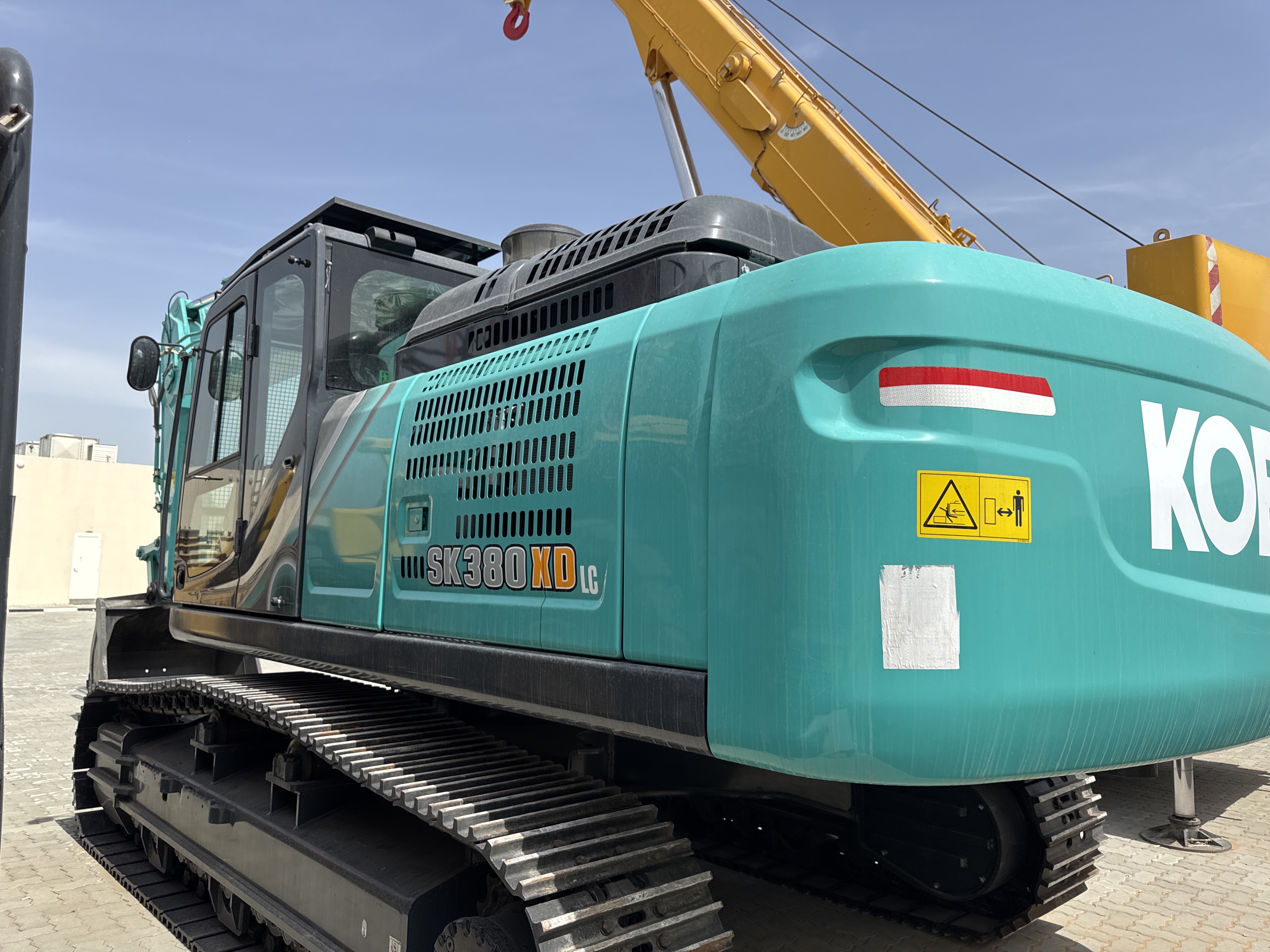 MDX-020-كوبلكو-SK380XDLC-حفارات-متوسطة-فحص-الهيكل-الصبغ-1