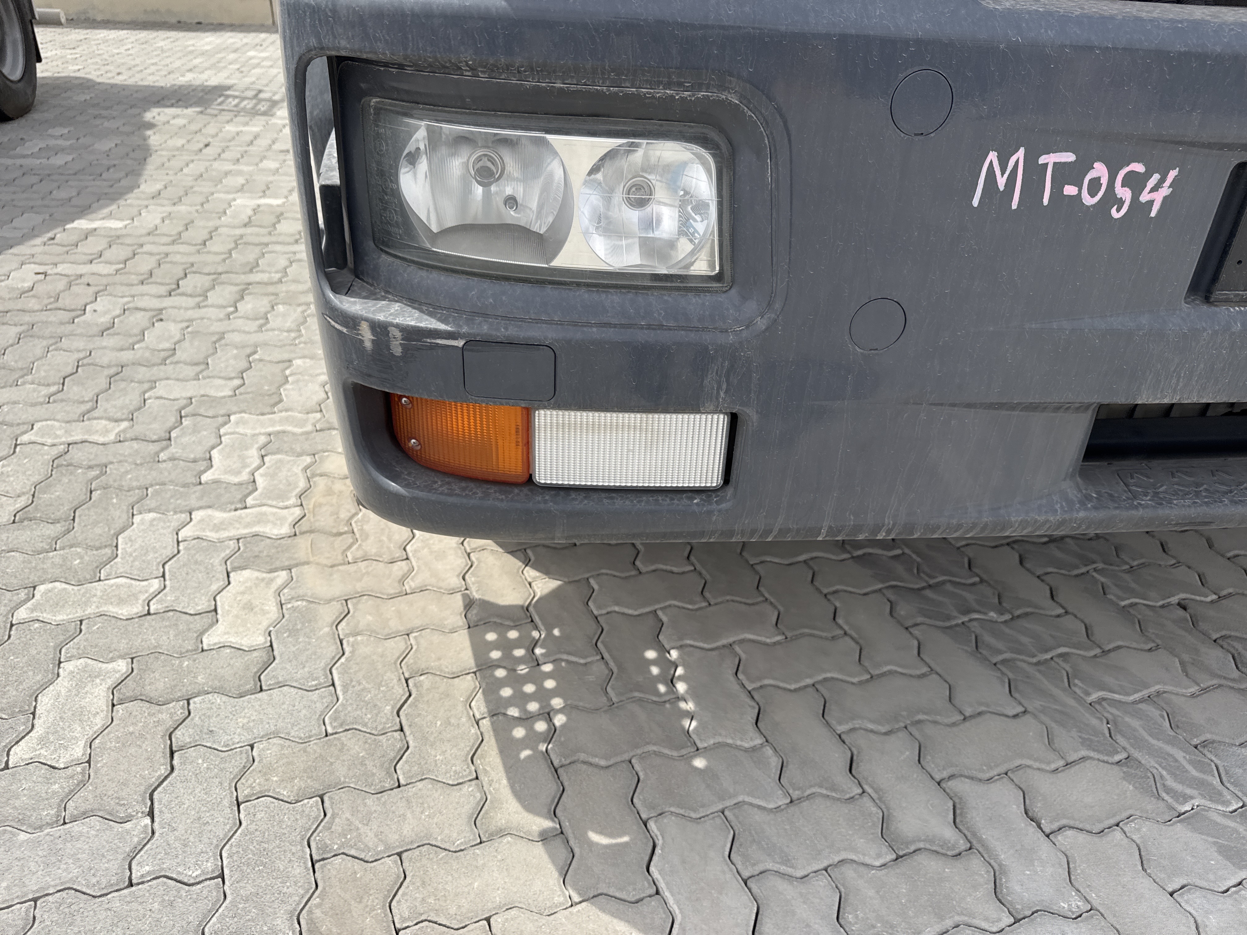 CMT-002-MAN-CLA-26.280-Concrete-mixer-trucks-inspection-Electronics-Lights-and-signals-1