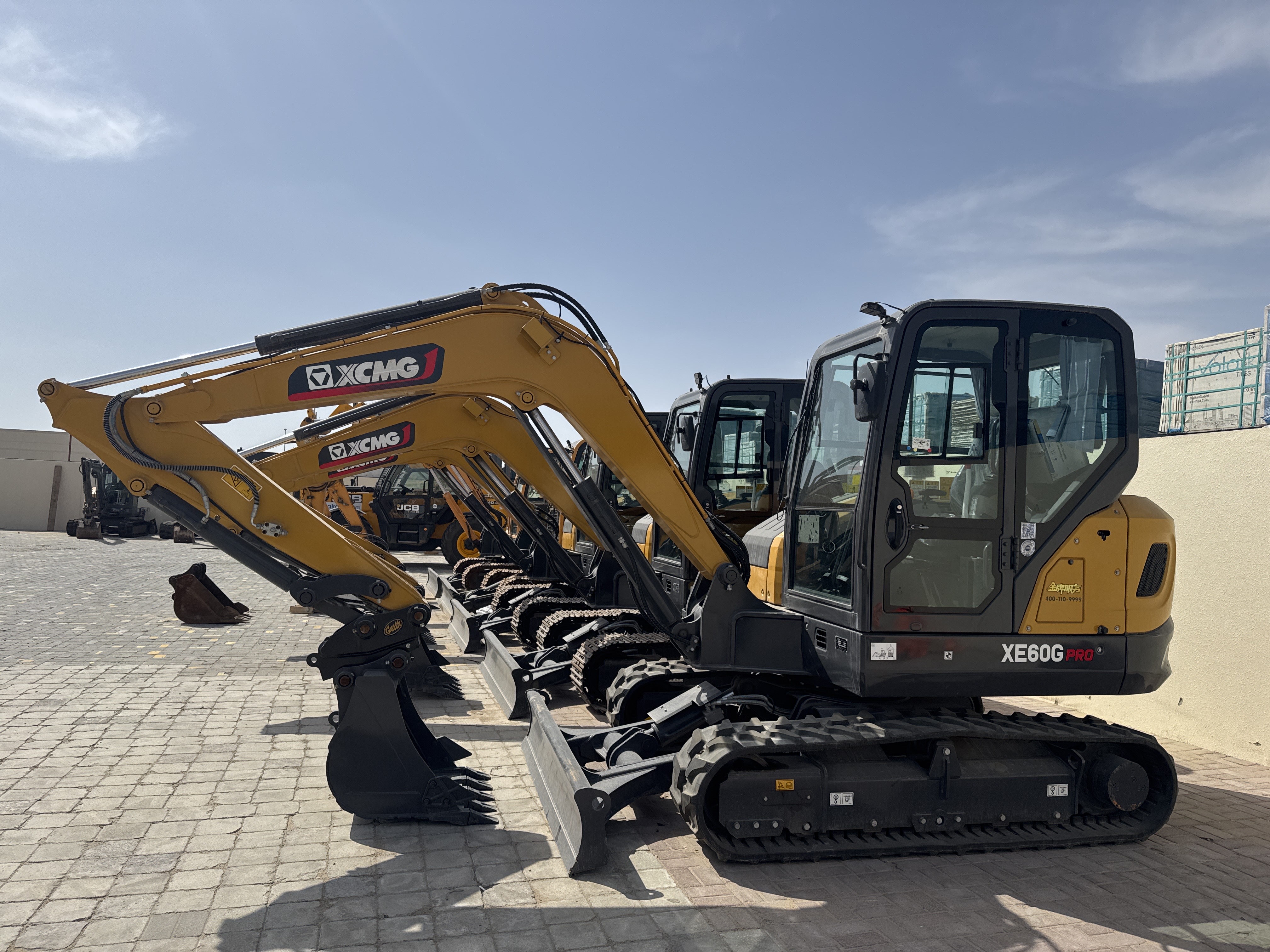 MNX-017-XCMG-XE60G-Pro-Mini-excavators-inspection-Structure-Paint-1
