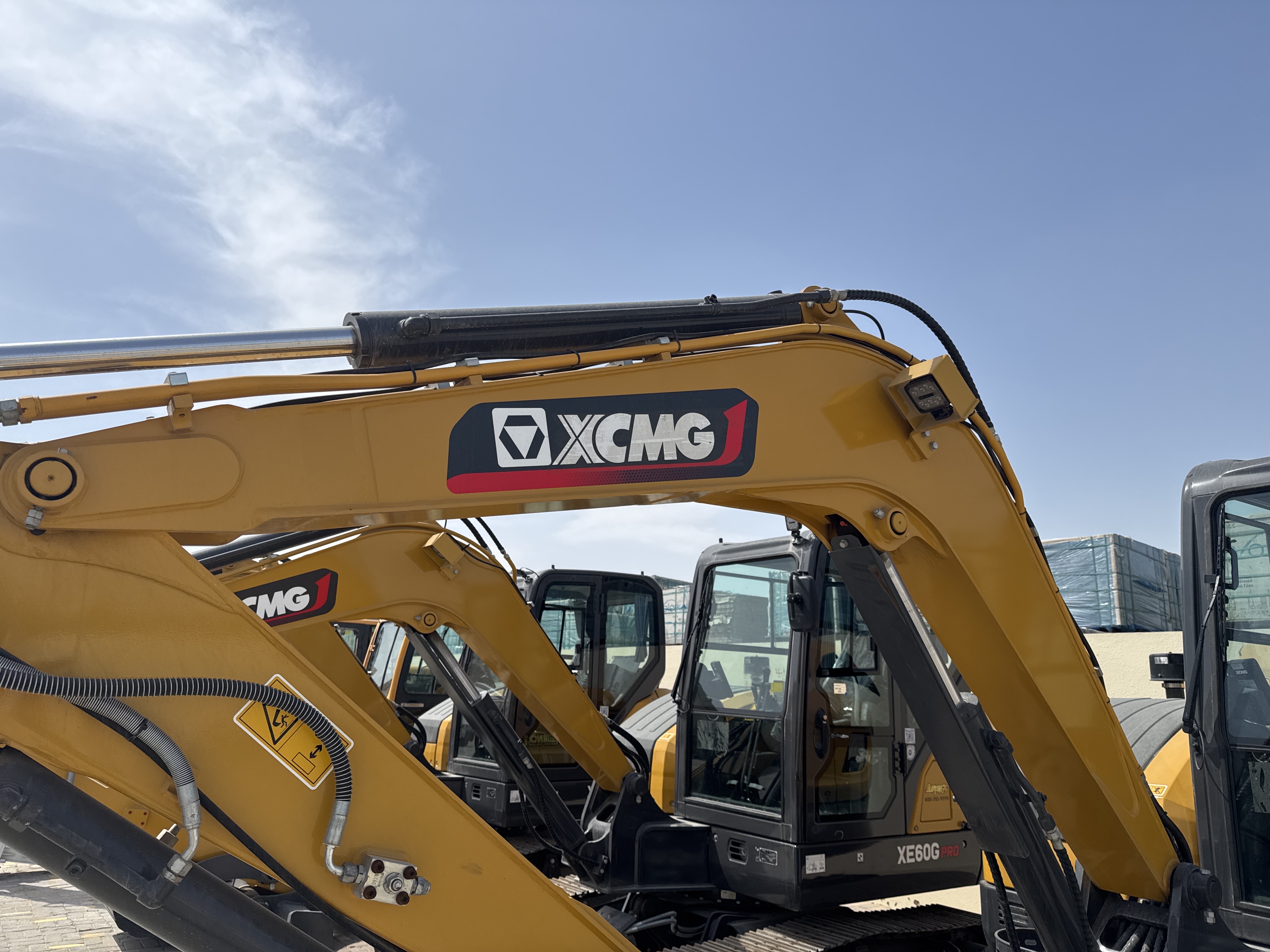 MNX-017-XCMG-XE60G-Pro-Mini-excavators-inspection-Chassis-Boom-1