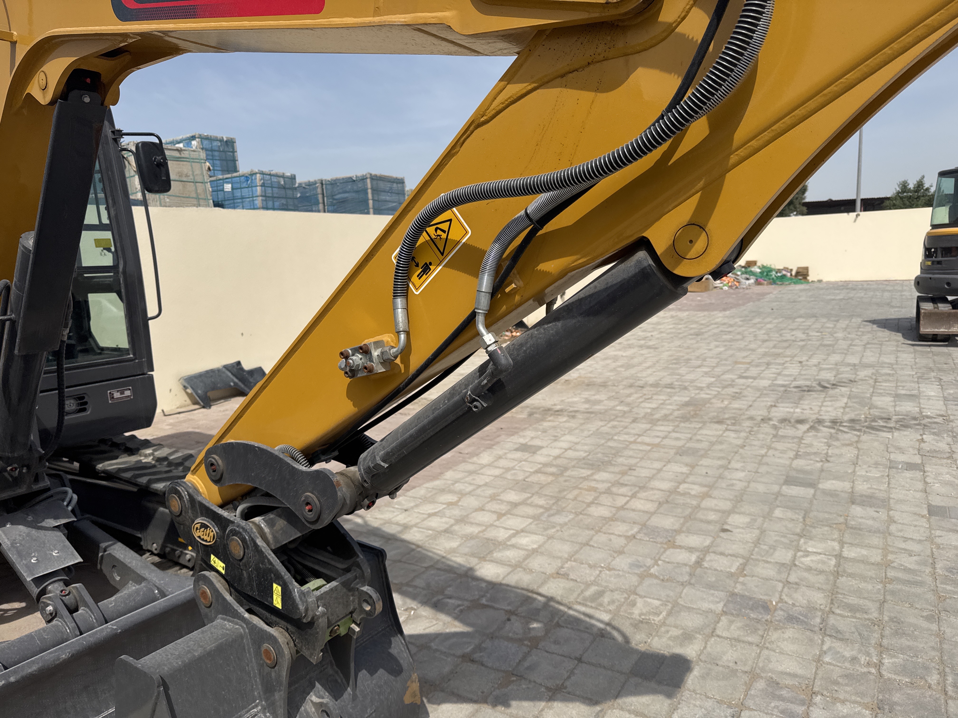 MNX-017-XCMG-XE60G-Pro-Mini-excavators-inspection-Chassis-Stick-1