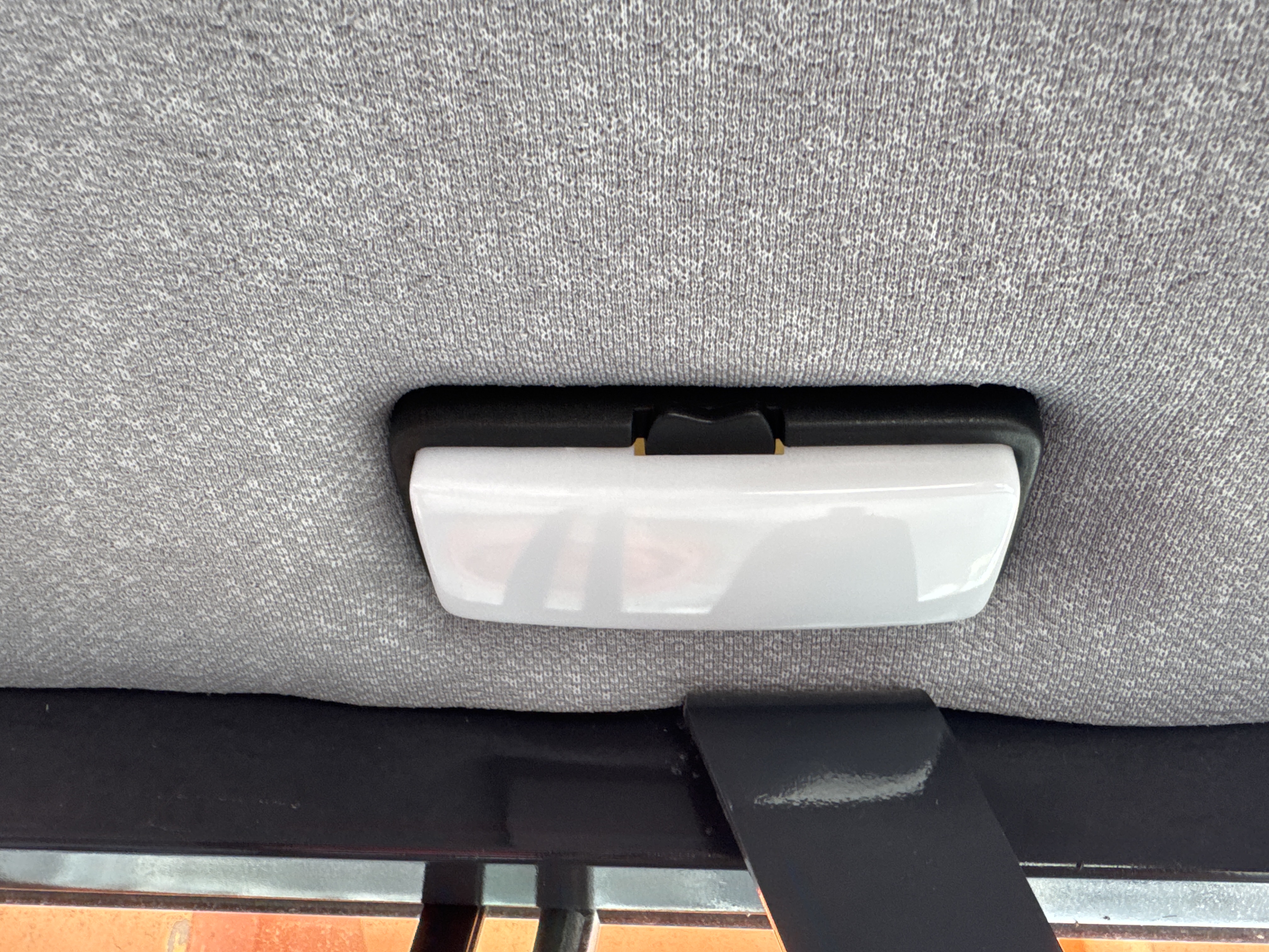MNX-009-Kubota-U27-4-Mini-excavators-inspection-Cabin-Cabin-light-1