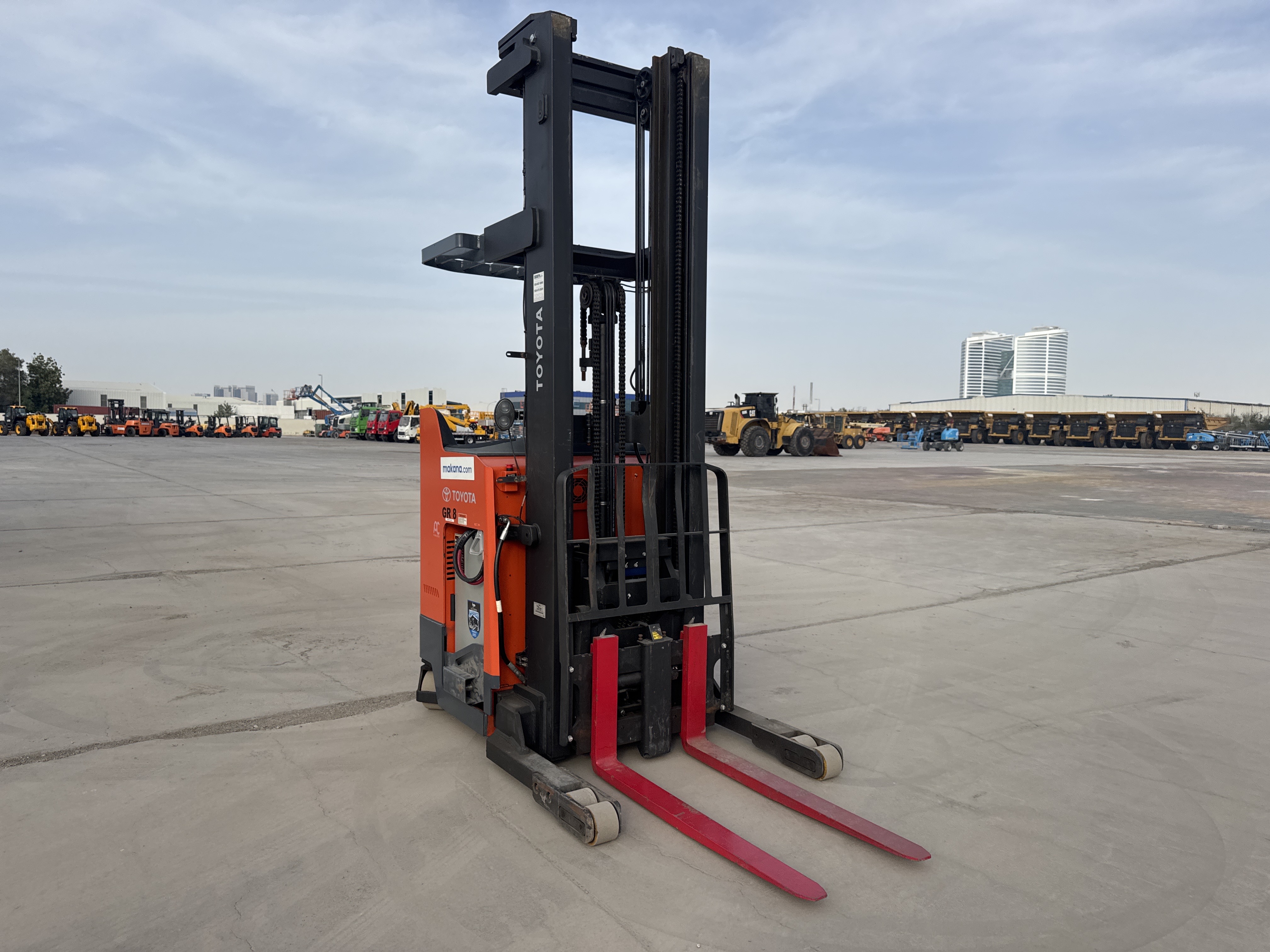 RTM-009-Toyota-9BRU23-Reach-trucks-inspection-Structure-Paint-1