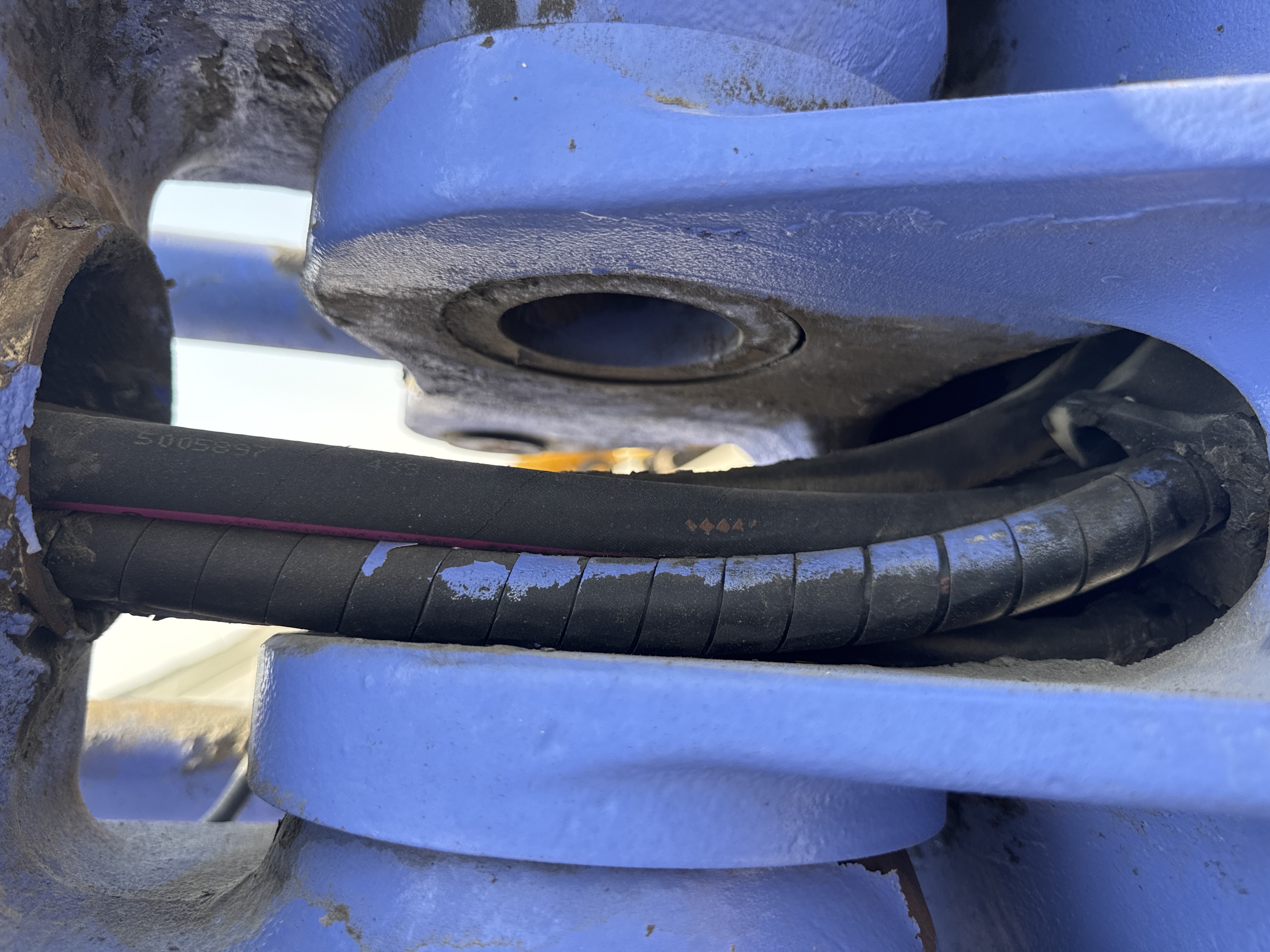MNX-005-Komatsu-PC78UU-6-Mini-excavators-inspection-Hydraulics-Hydraulic-hoses-and-lines-2