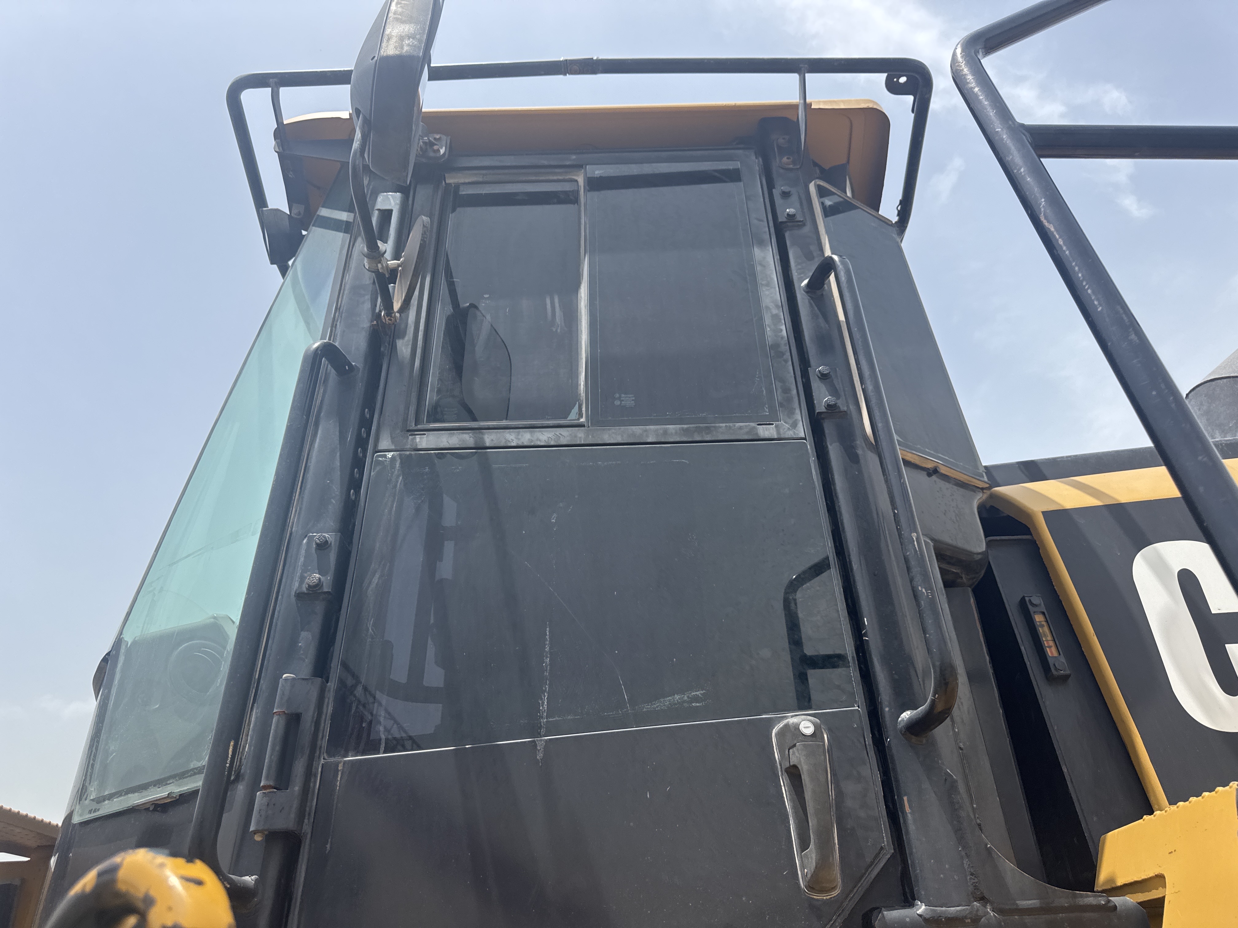 WHL-014-Cat-980K-Wheel-loaders-inspection-Structure-Doors-1