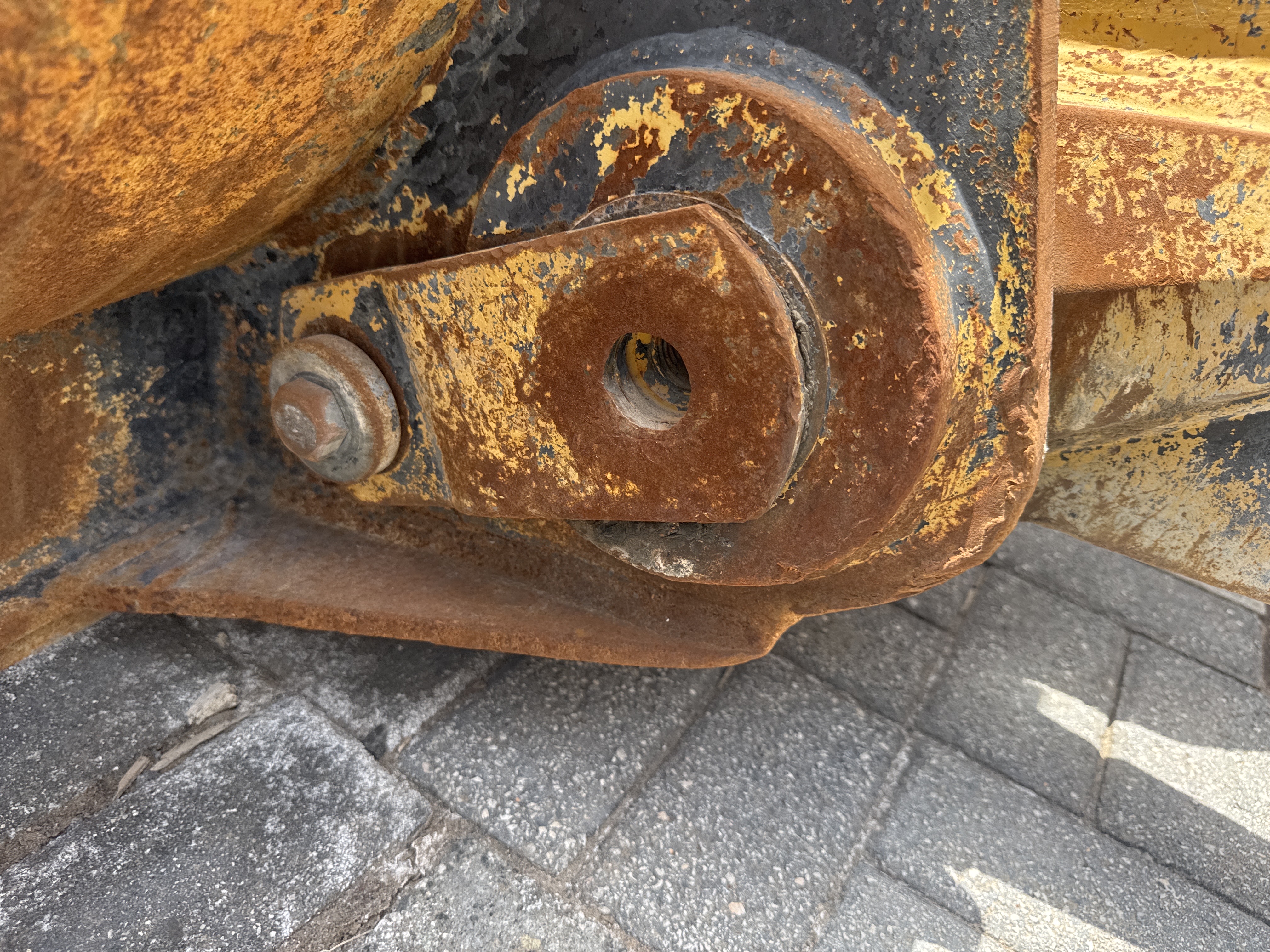 WHL-014-Cat-980K-Wheel-loaders-inspection-Chassis-Pins-and-bushings-lift-arm-to-bucket-1