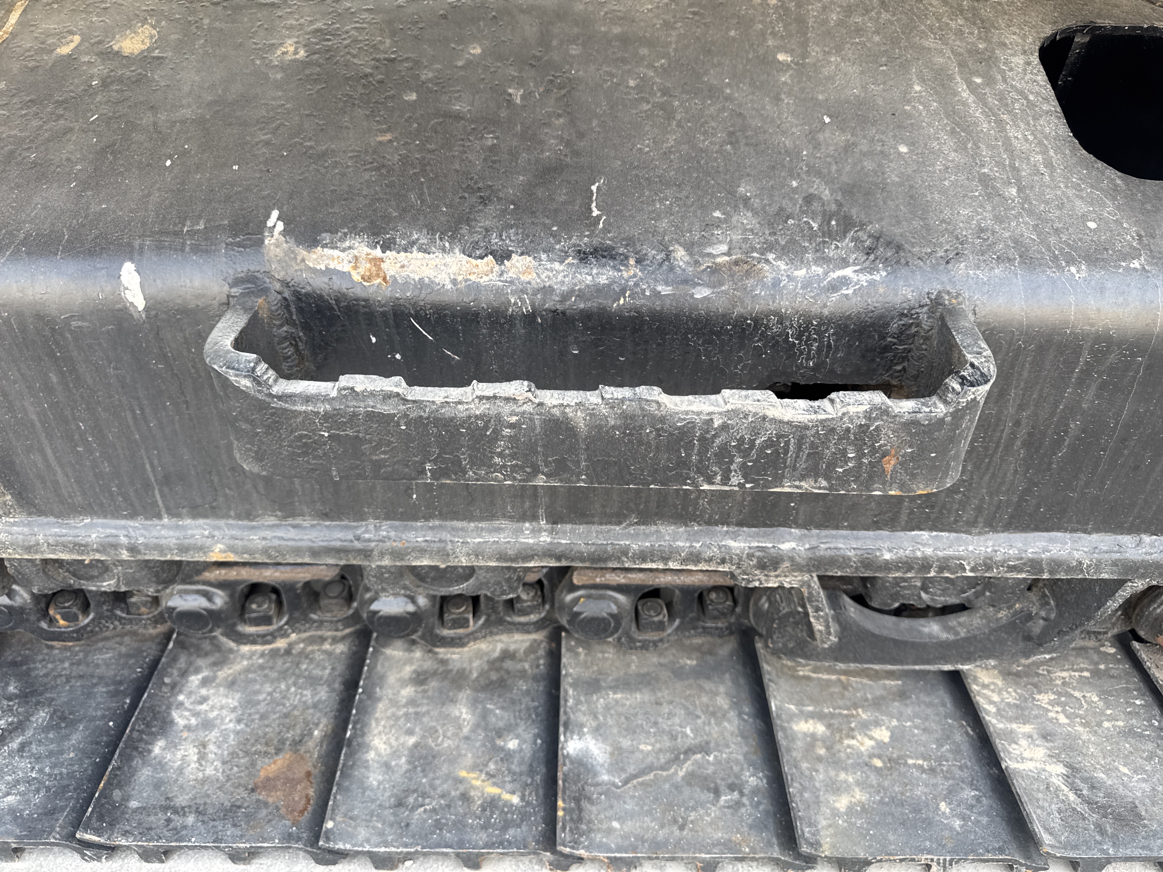 MDX-013-Cat-323D3-Medium-excavators-inspection-Structure-Steps/ladders-2