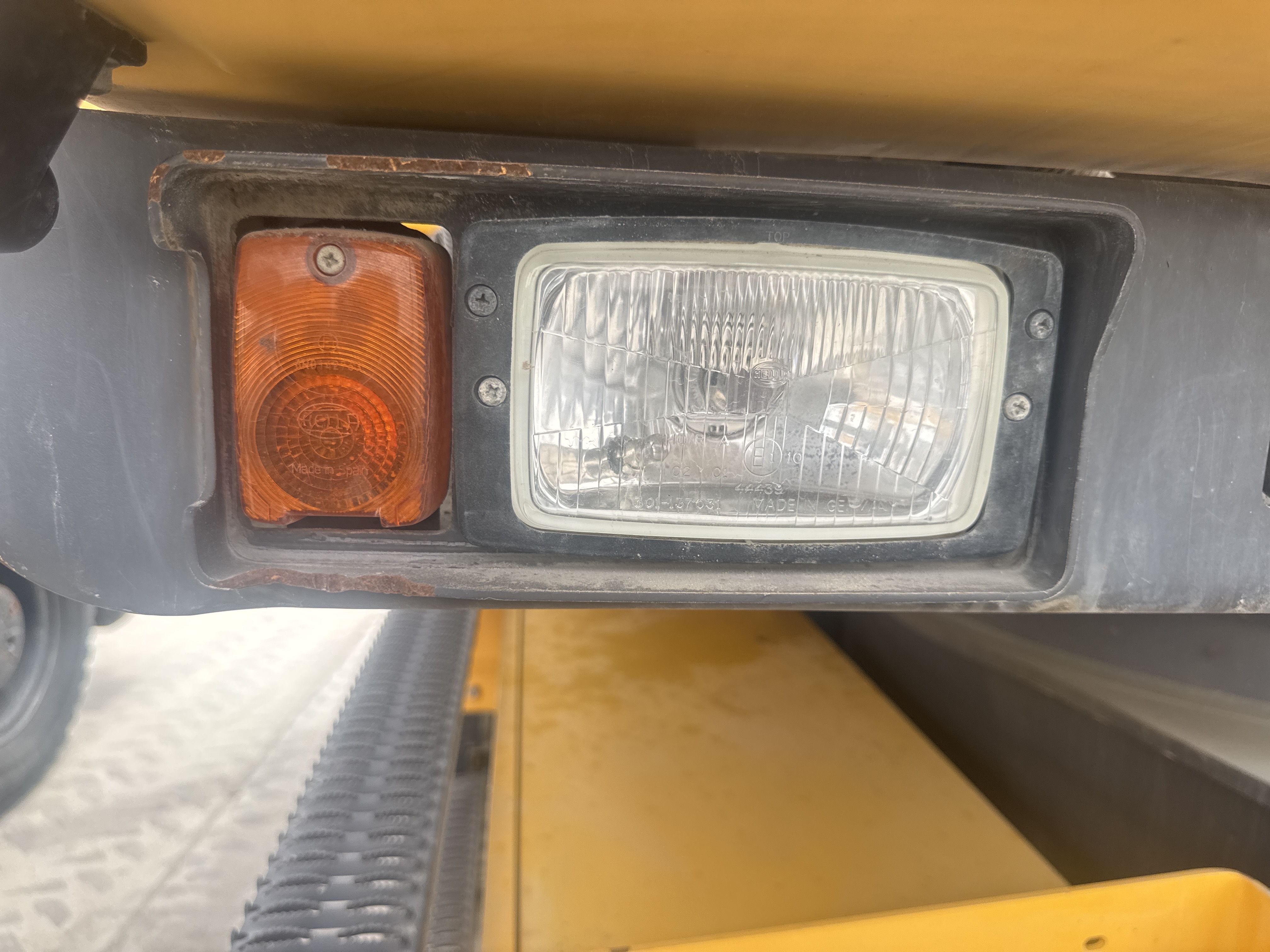 WLX-001-Volvo-EW160D-Wheel-excavators-inspection-Electronics-Lights-and-signals-1