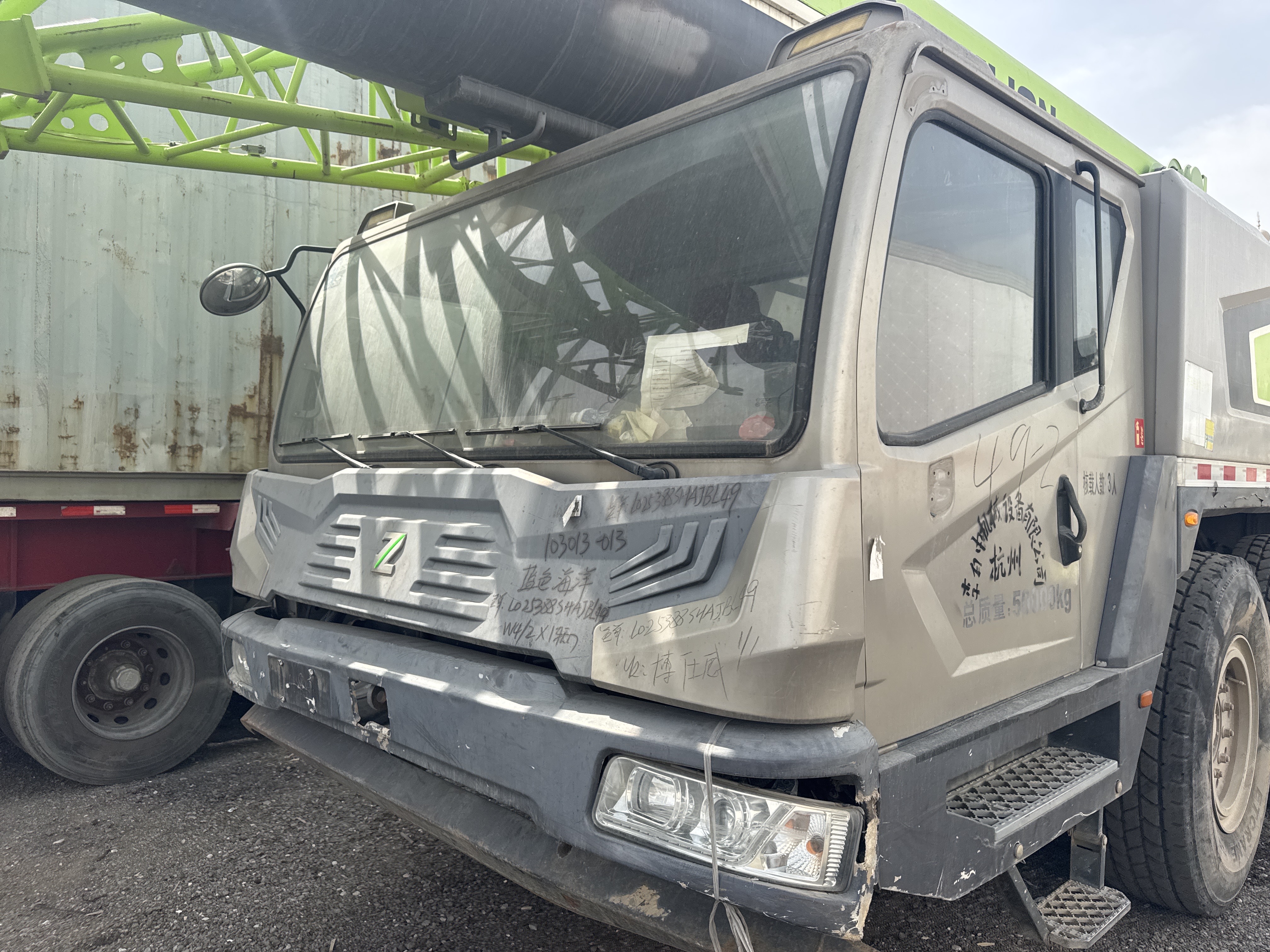 TRC-004-Zoomlion-ZTC-800V-Truck-cranes-inspection-Structure-Paint-1