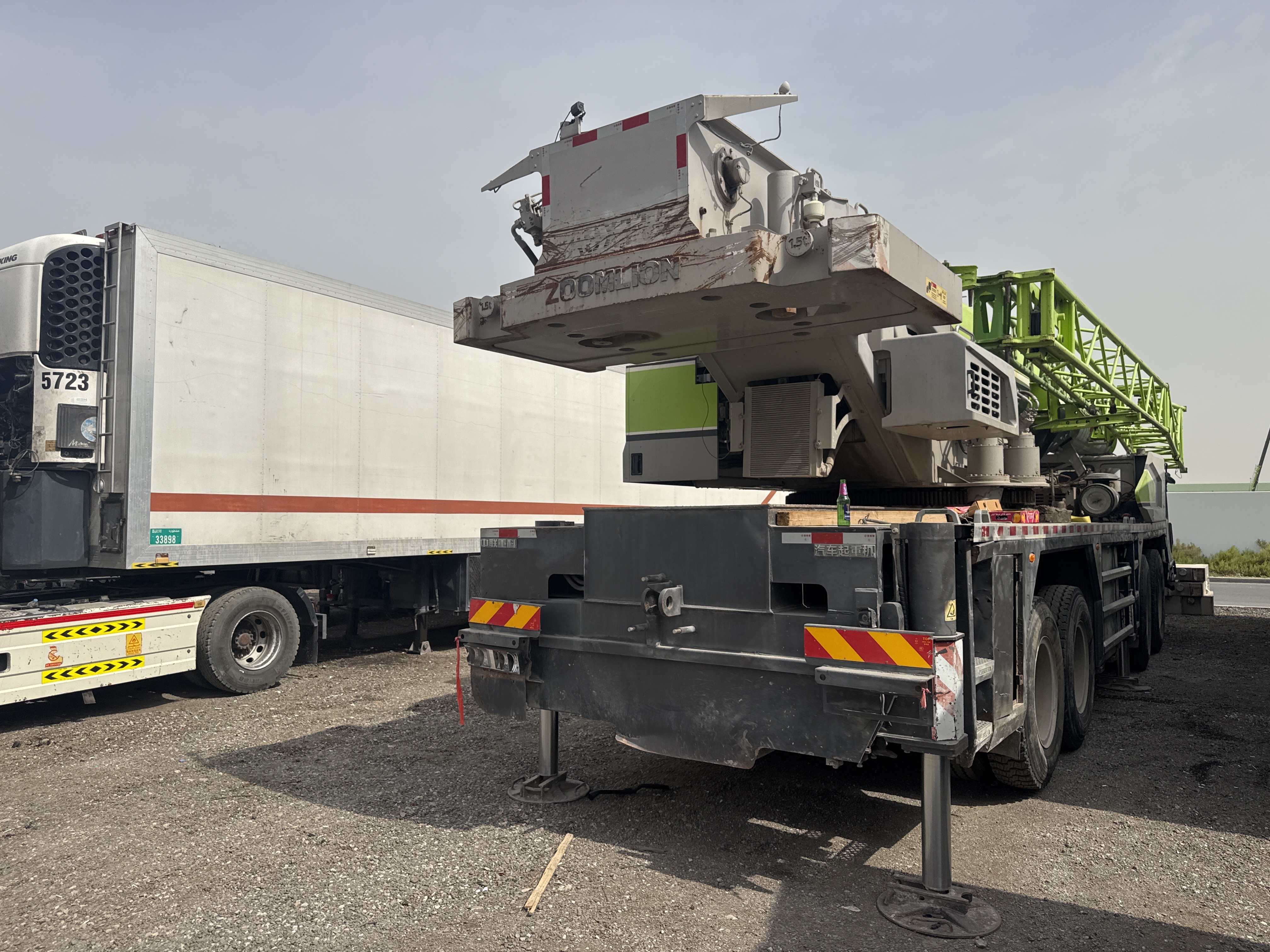 TRC-004-Zoomlion-ZTC-800V-Truck-cranes-inspection-Structure-Paint-1