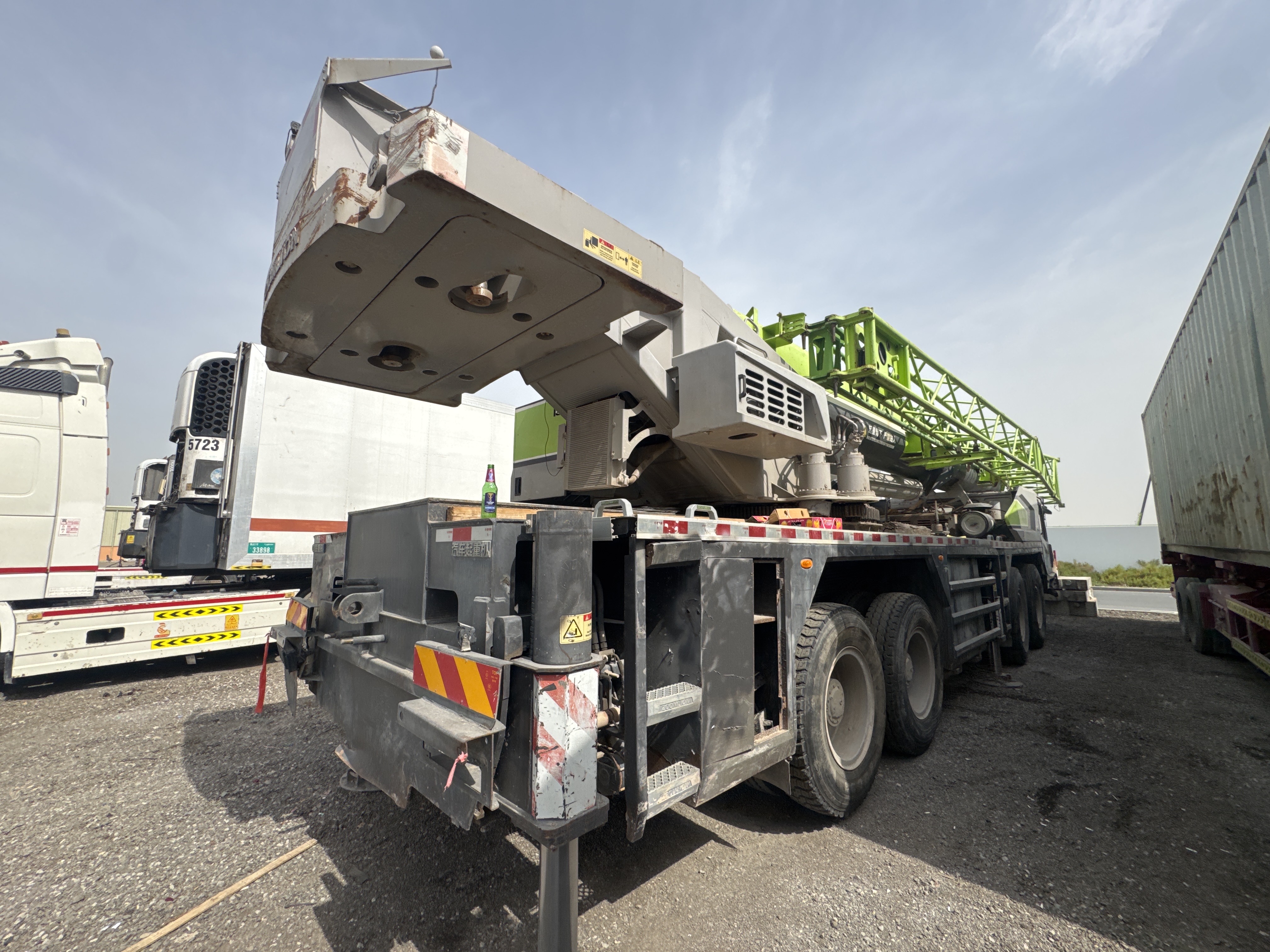 TRC-004-Zoomlion-ZTC-800V-Truck-cranes-inspection-Structure-Paint-1