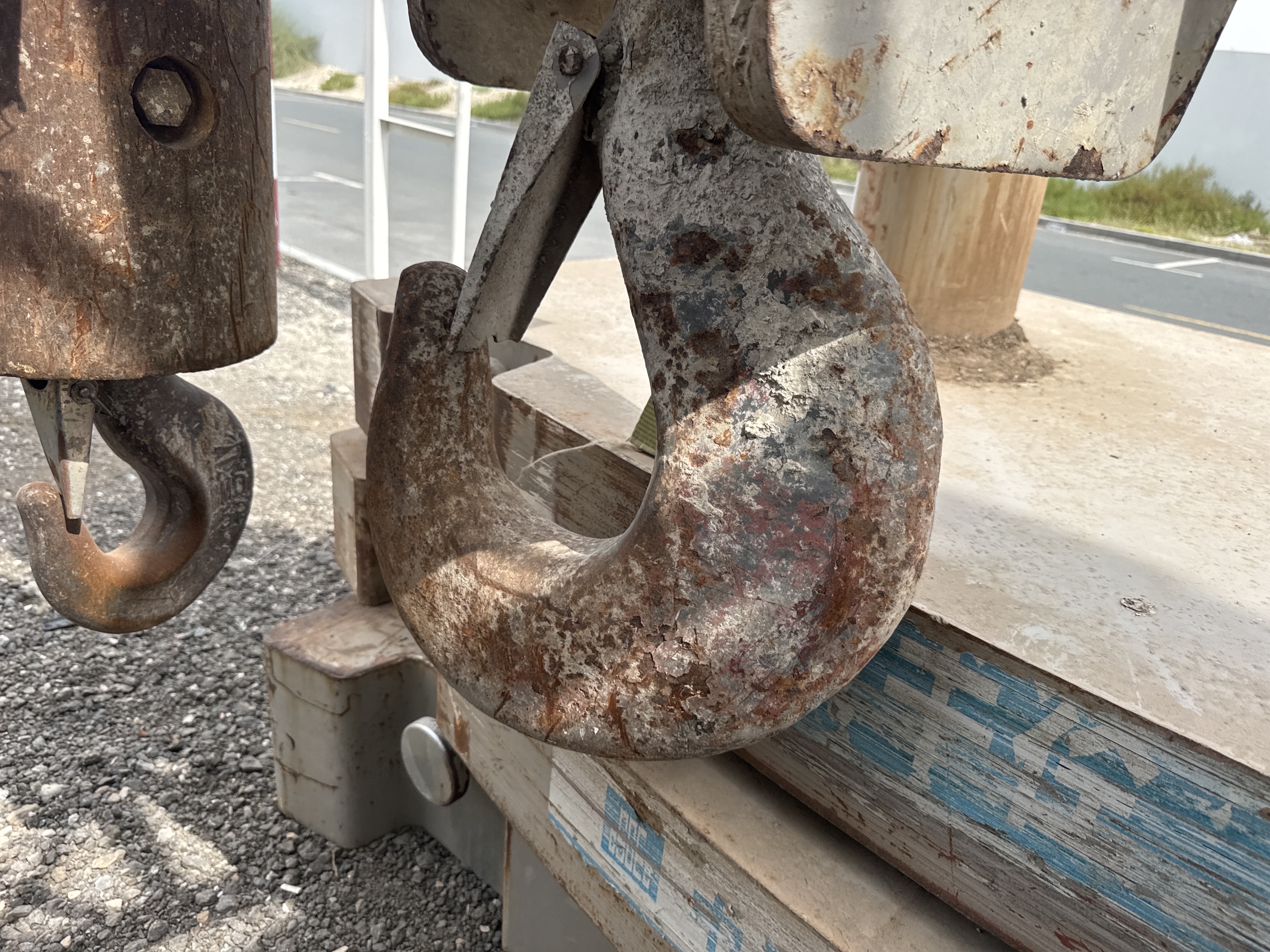 TRC-004-Zoomlion-ZTC-800V-Truck-cranes-inspection-Structure-Main-hook-1