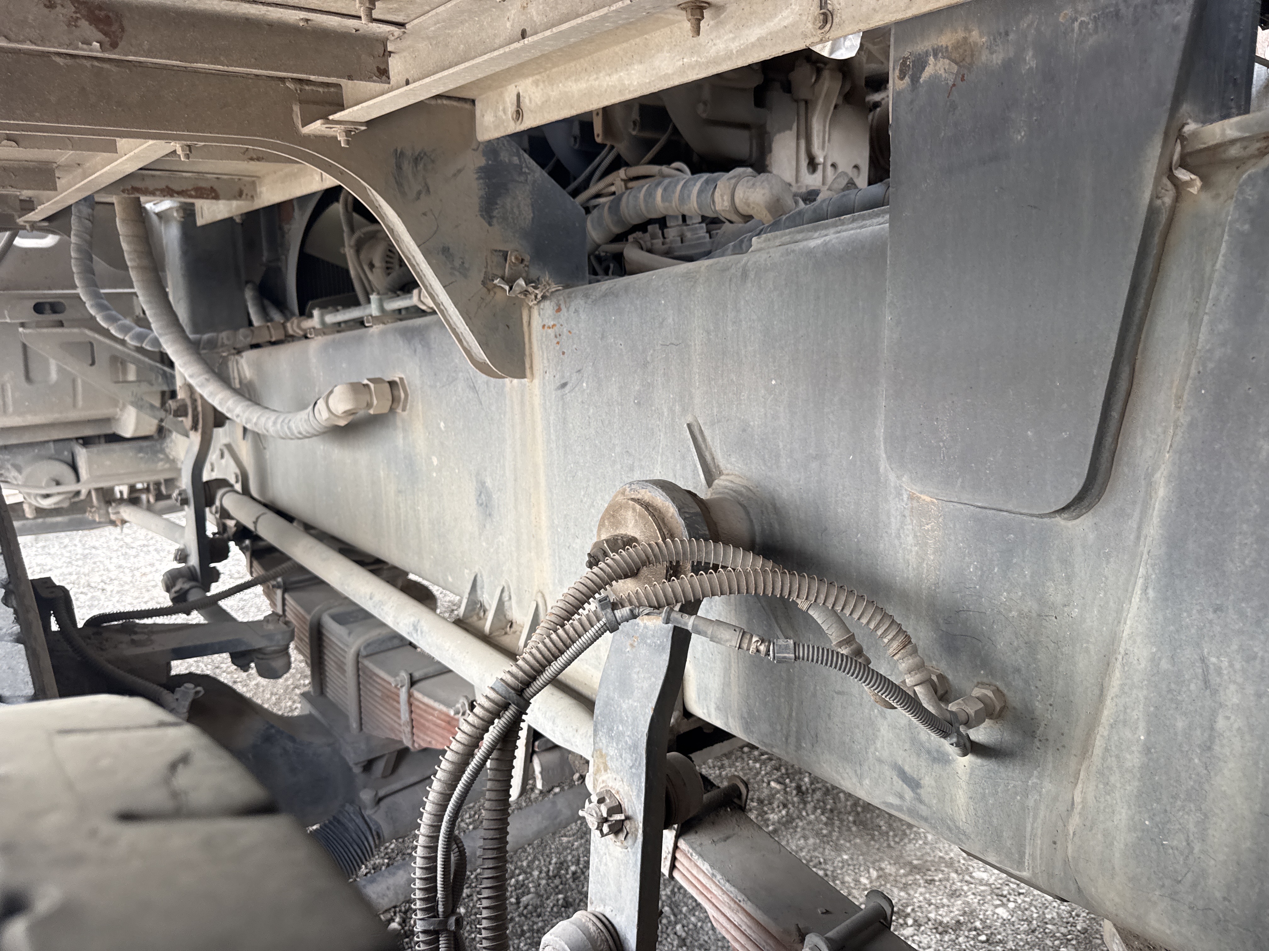 TRC-004-Zoomlion-ZTC-800V-Truck-cranes-inspection-Chassis-Frame-condition-1