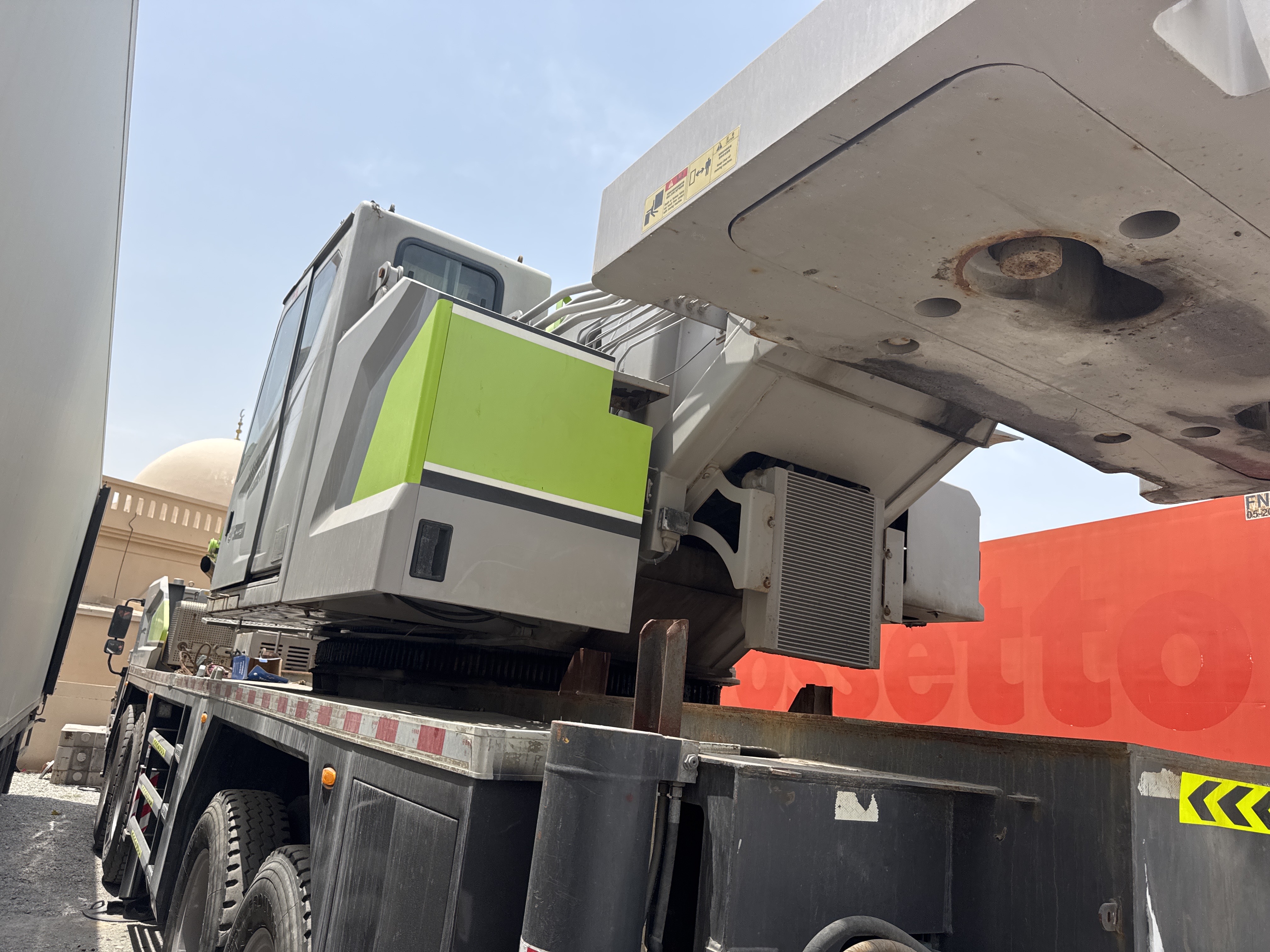TRC-003-زومليون-ZTC-800V-شاحنات-الرافعة-فحص-الهيكل-الصبغ-1