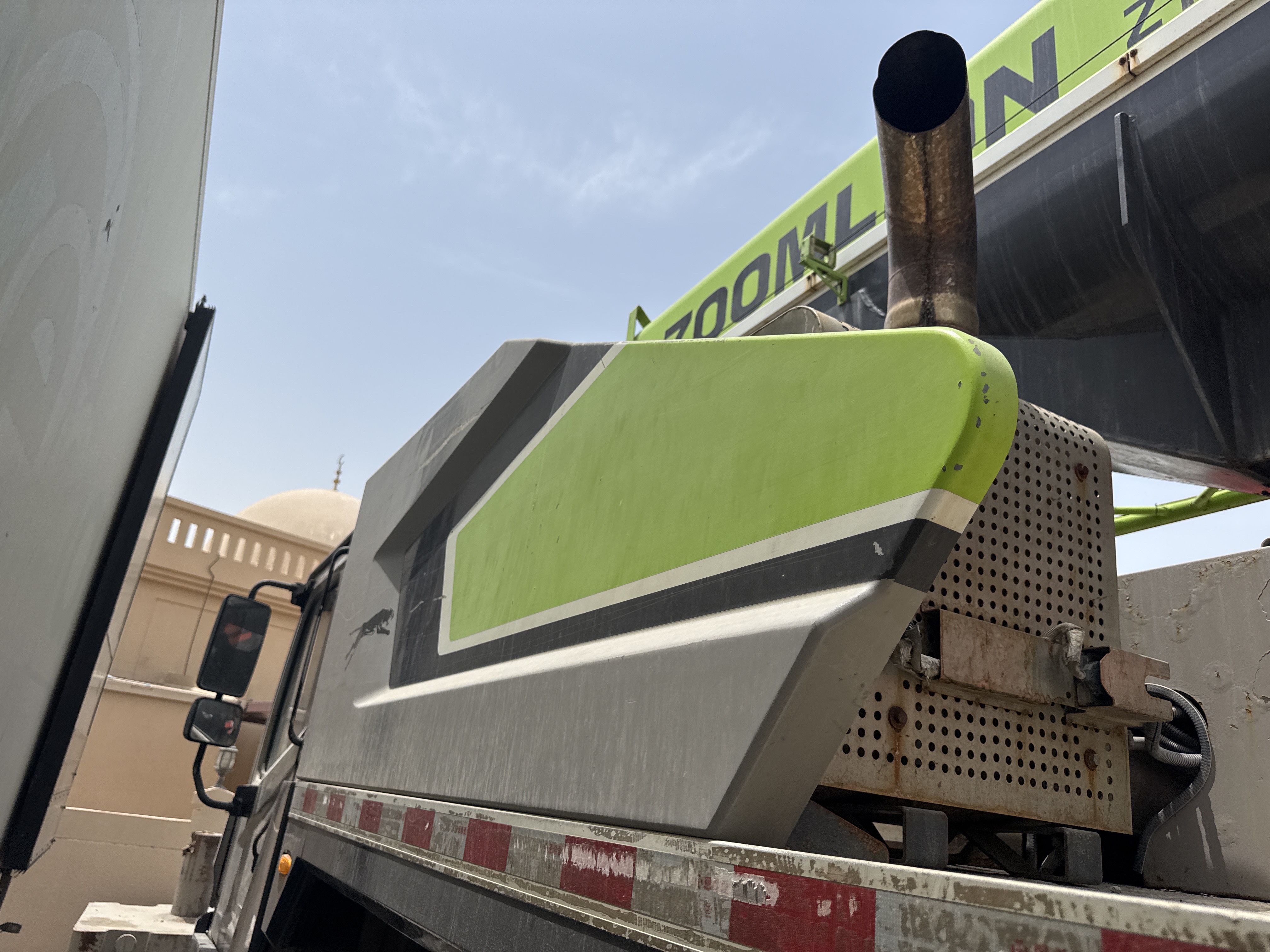 TRC-003-زومليون-ZTC-800V-شاحنات-الرافعة-فحص-الهيكل-الصفائح-المعدنية-(الفيبرجلاس)-1