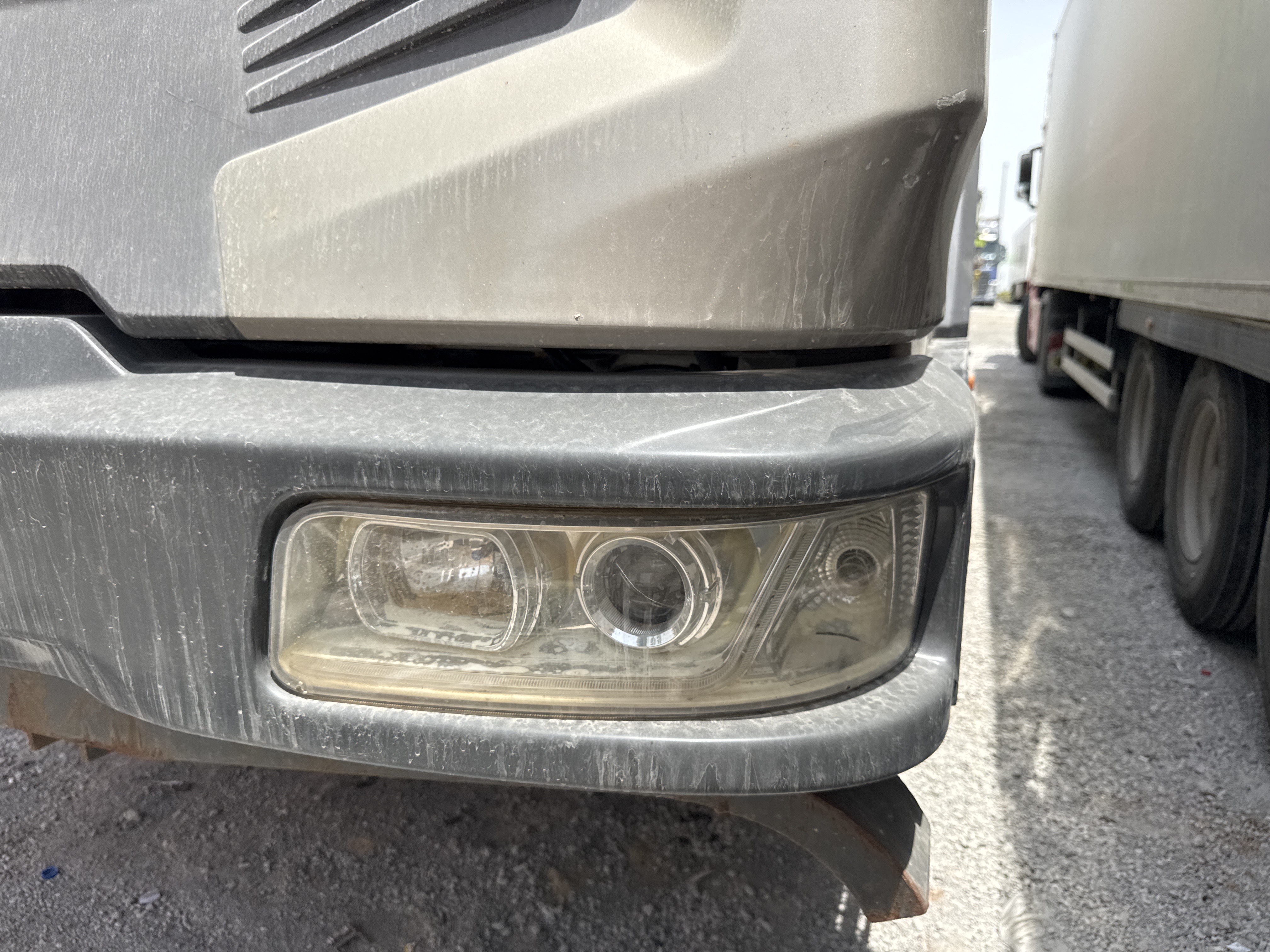 TRC-003-زومليون-ZTC-800V-شاحنات-الرافعة-فحص-الإلكترونيات-الأنوار-والإشارات-1