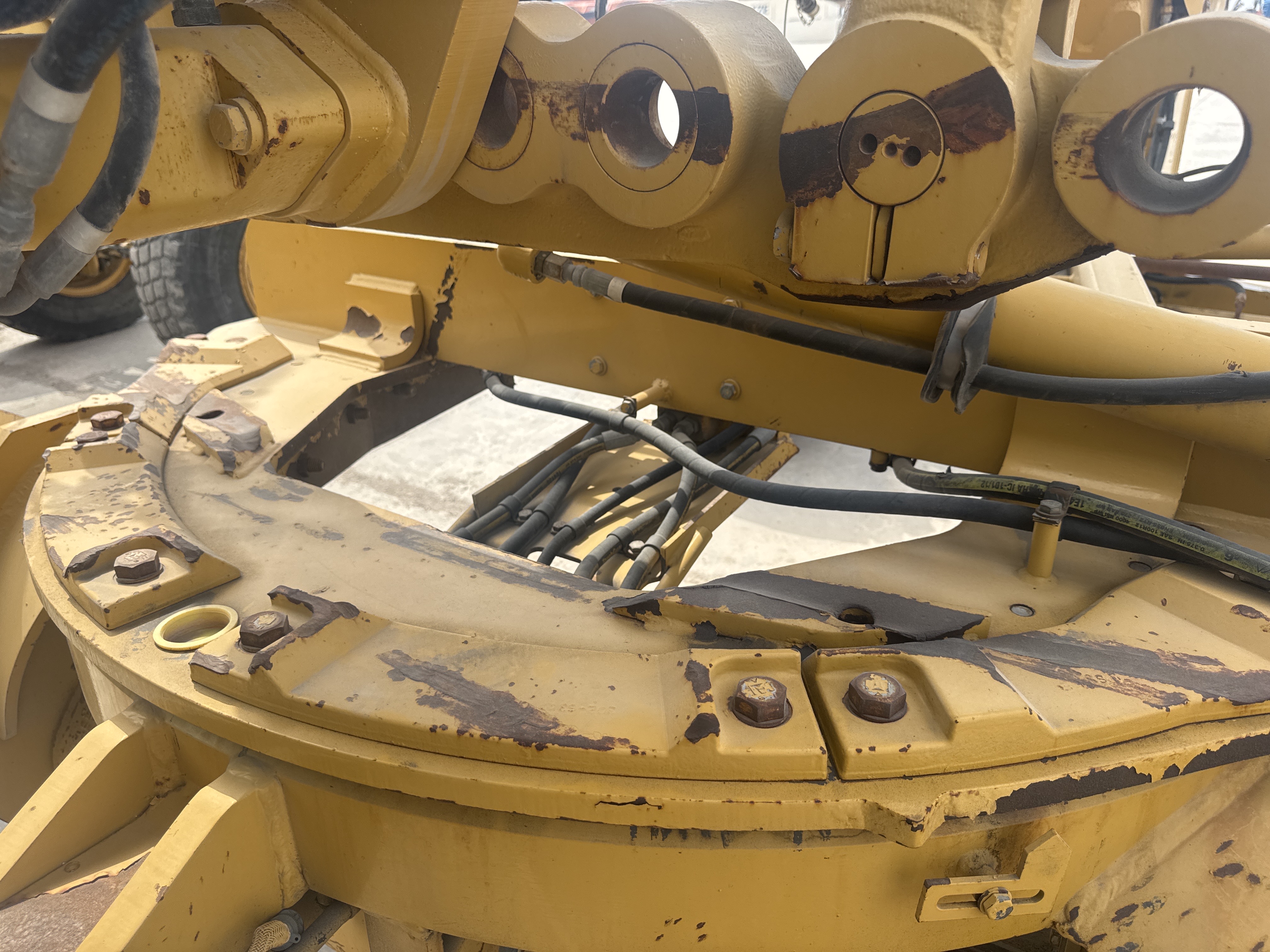 MGG-003-كاتربيلر-140M-كريدرات-فحص-الهيكل-القرص-الدوار-1