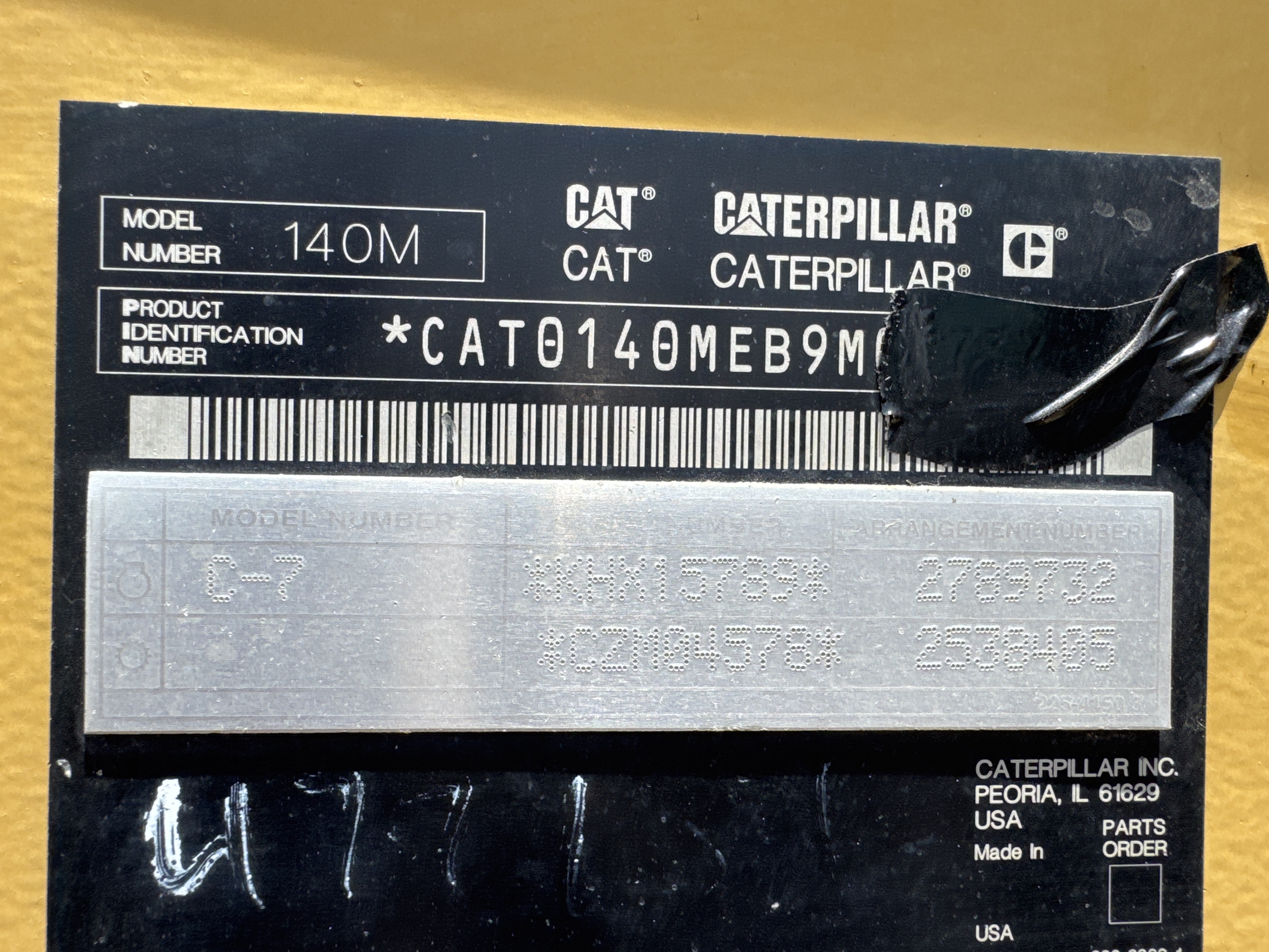 MGG-004-كاتربيلر-140M-VHP-Plus-كريدرات-فحص-نظرة-عامة-الرقم-التسلسلي-1