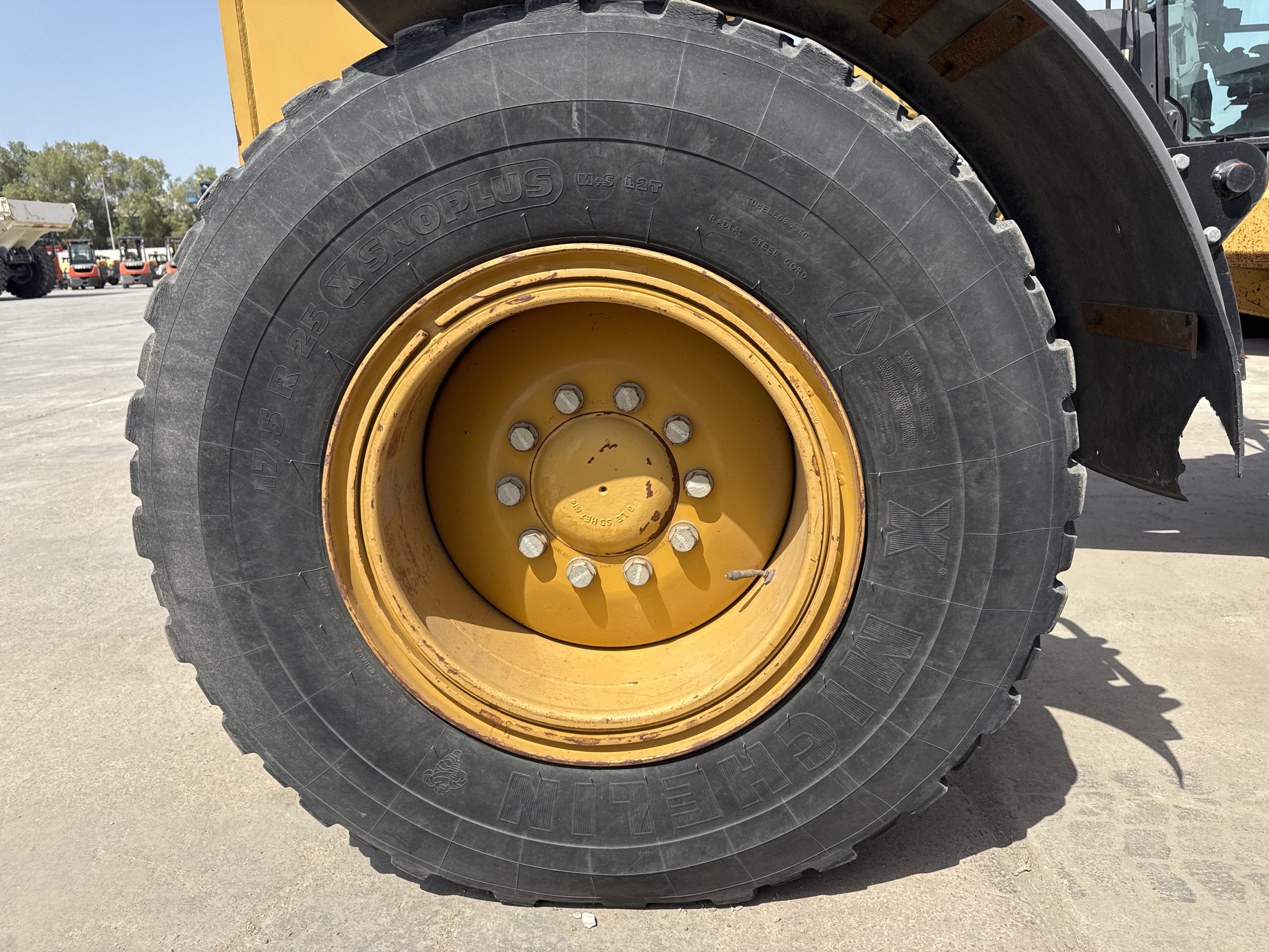 MGG-004-كاتربيلر-140M-VHP-Plus-كريدرات-فحص-الهيكل-الإطار-الأمامي-الأيسر-/-محور-العجلة---الحالة-1