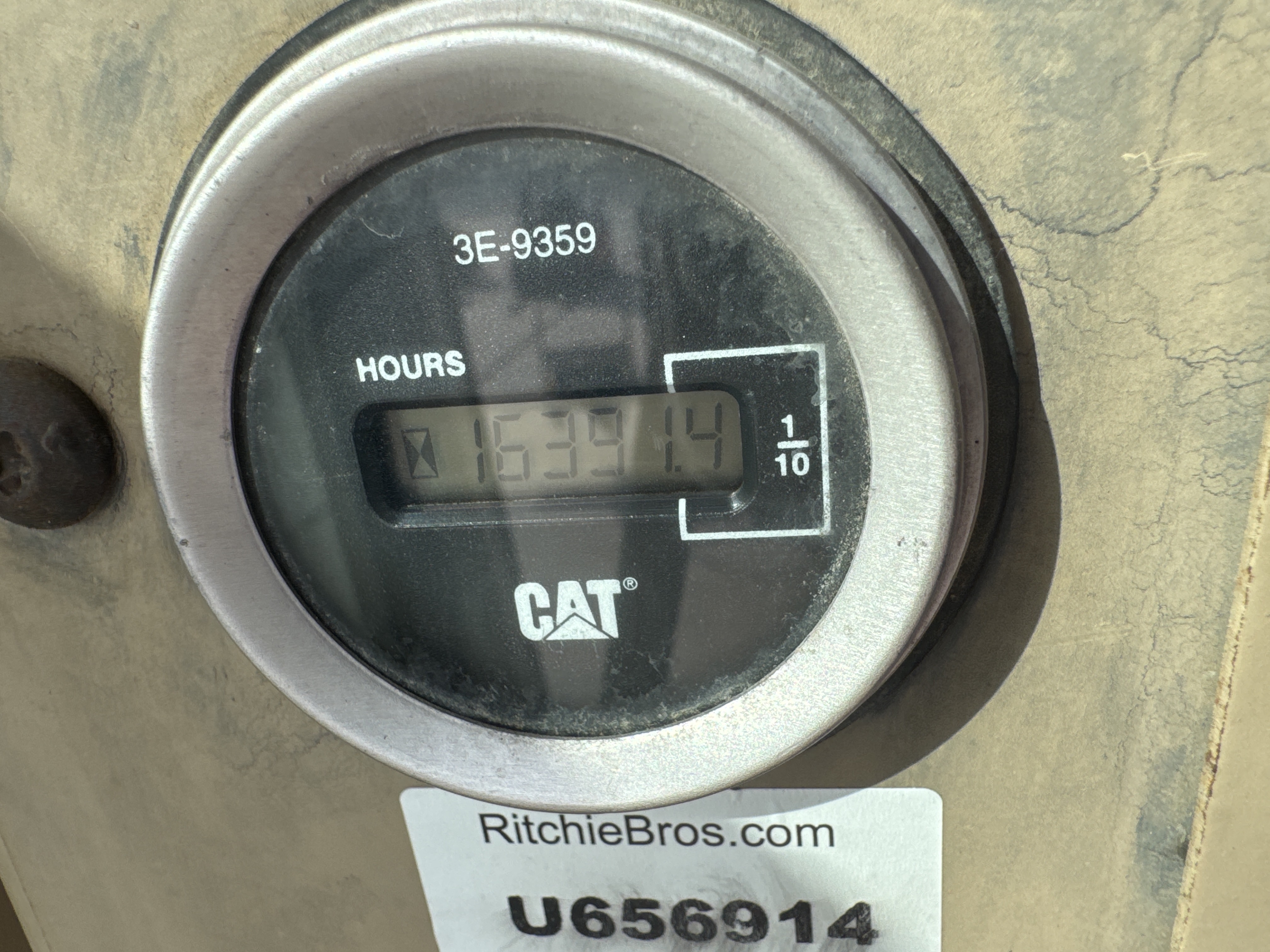 MGG-005-Cat-140H-Motor-graders-inspection-General-Hour-meter-1