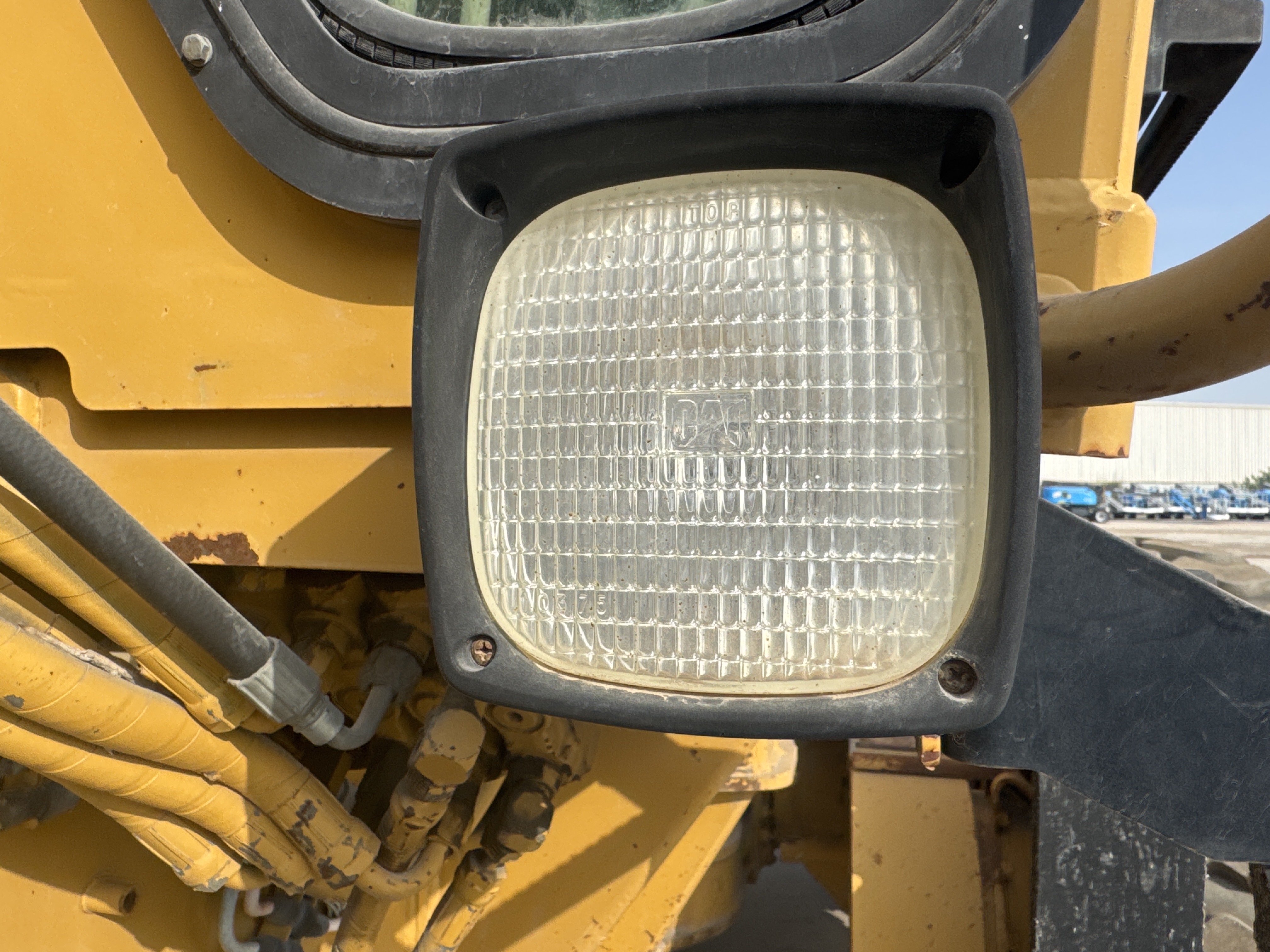 MGG-005-Cat-140H-Motor-graders-inspection-Electronics-Lights-and-signals-1