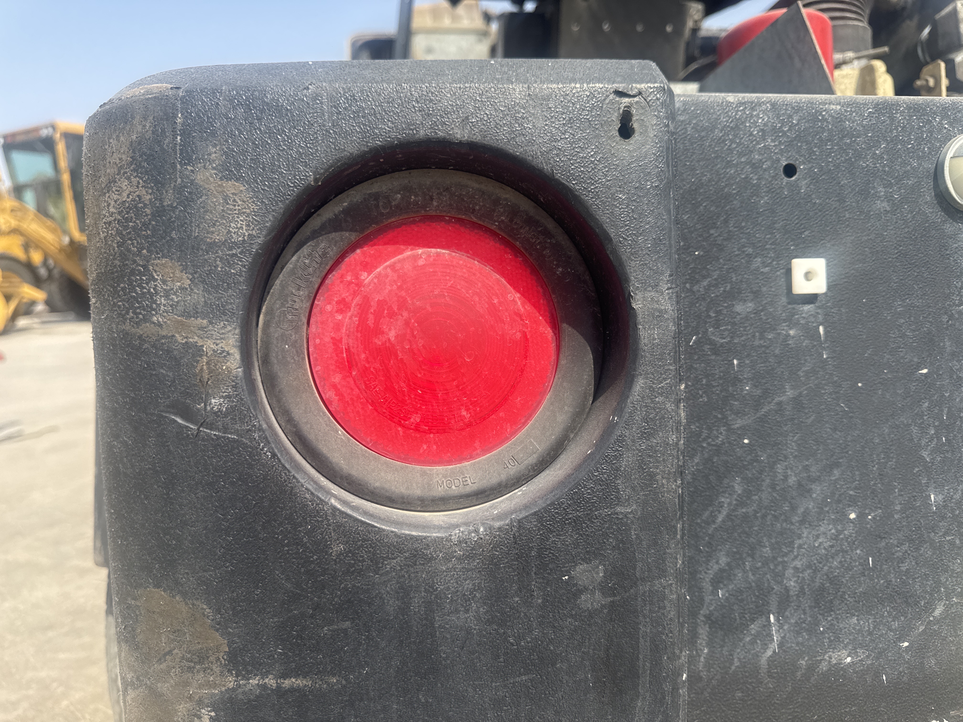 ACA-002-IR-Doosan-C185-T4F-Air-compressors-inspection-Electronics-Lights-and-signals-1