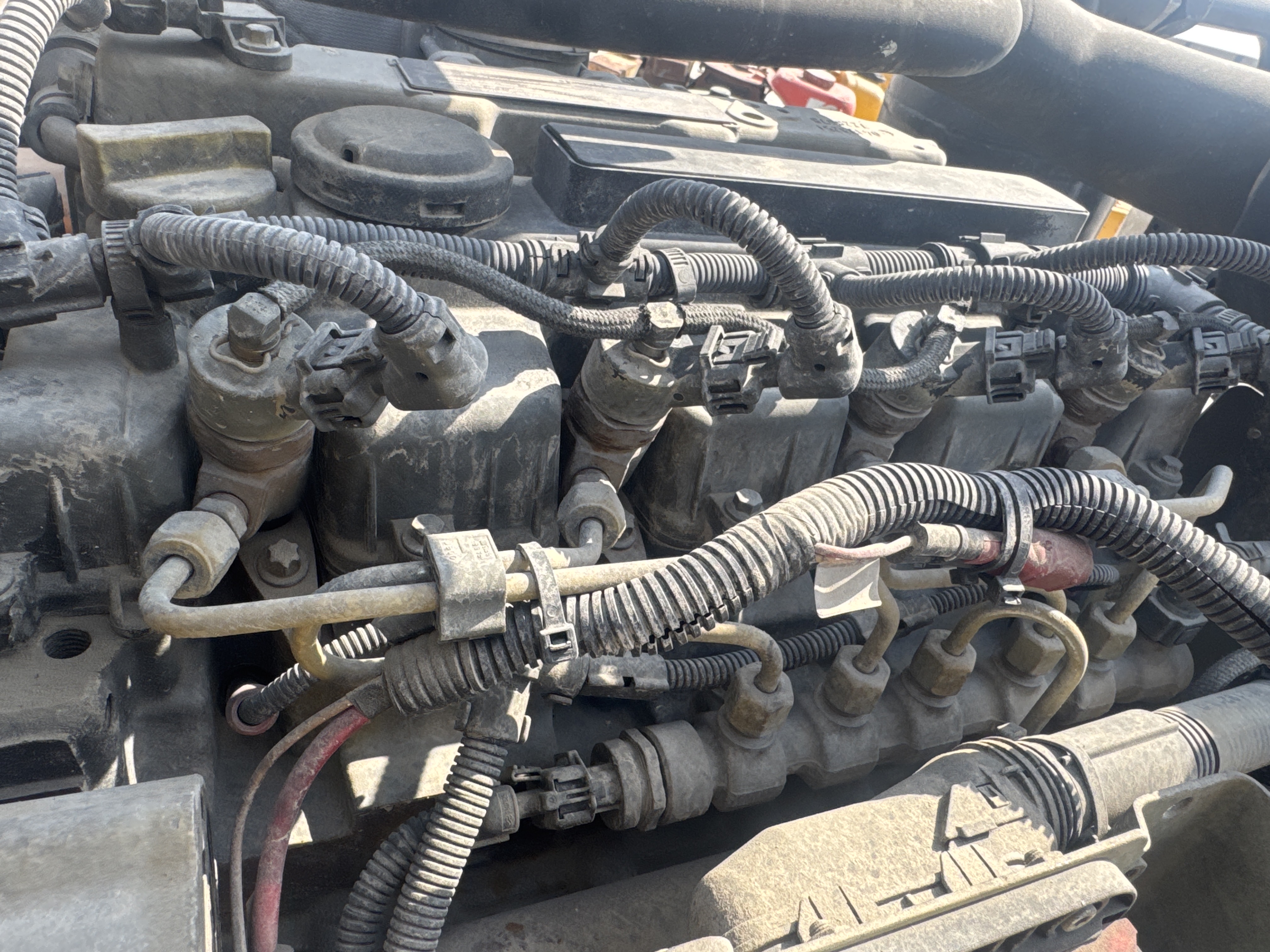 ACA-002-IR-Doosan-C185-T4F-Air-compressors-inspection-Engine-Fuel-leaks-1