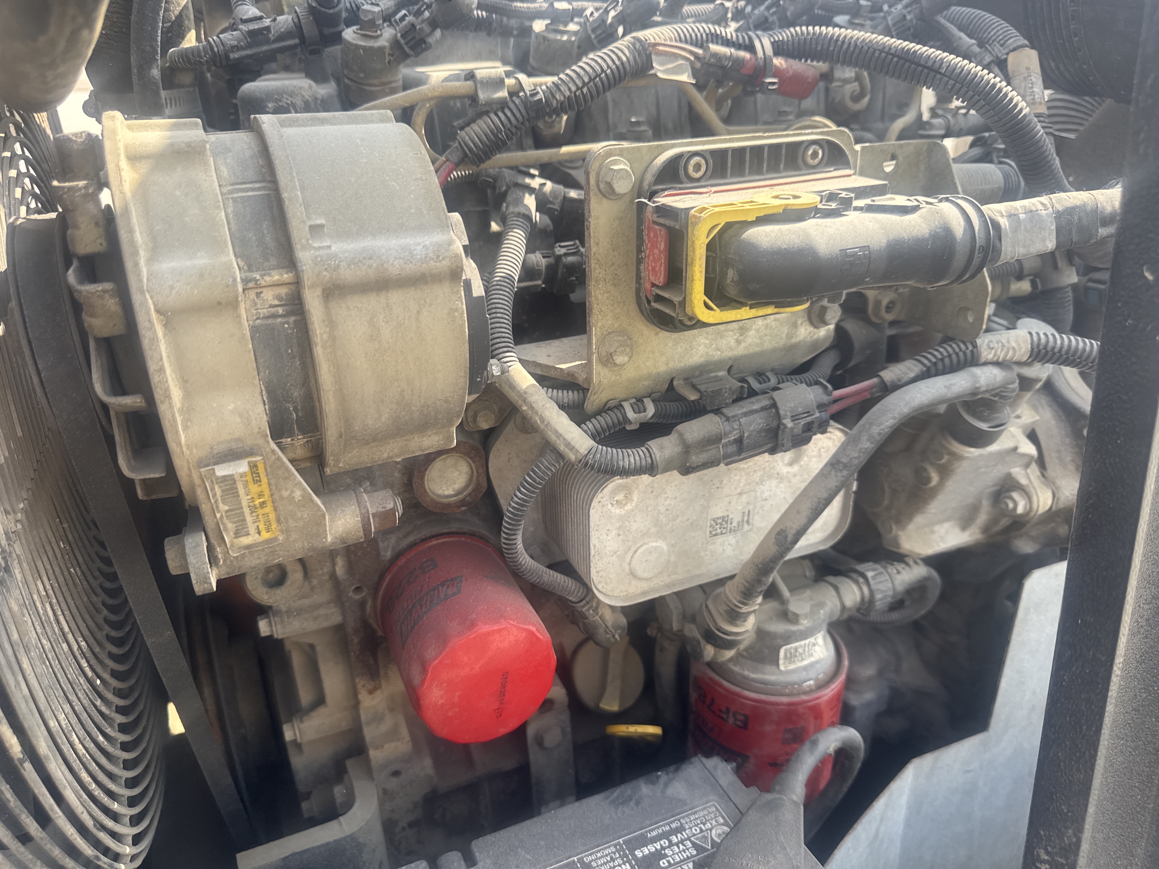 ACA-002-IR-Doosan-C185-T4F-Air-compressors-inspection-Engine-Engine-oil-leaks-1