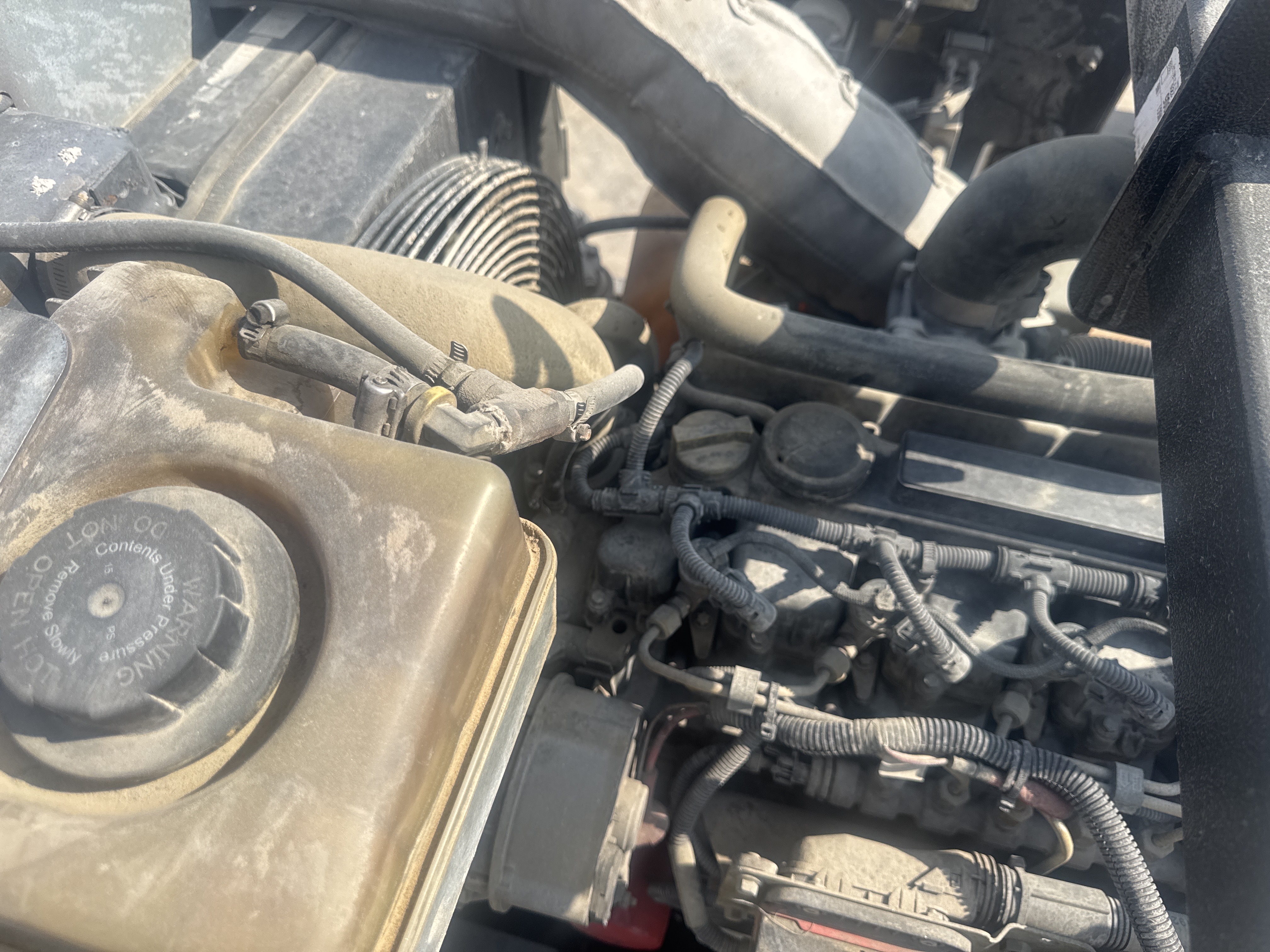 ACA-002-IR-Doosan-C185-T4F-Air-compressors-inspection-Engine-Hoses-1