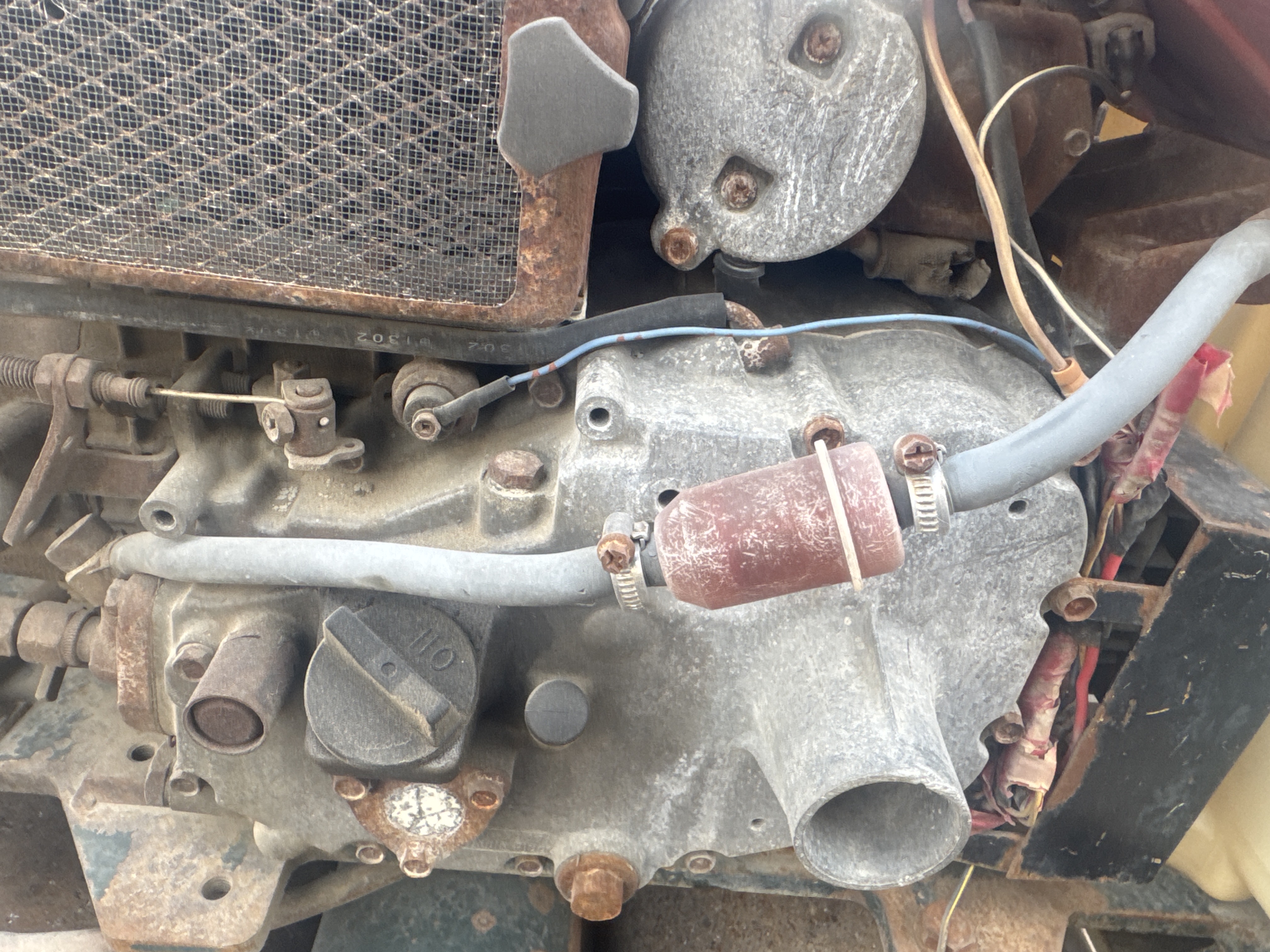 WBC-004-Sakai-HV61ST-Walk-behind-rollers-inspection-Engine-Hoses-1