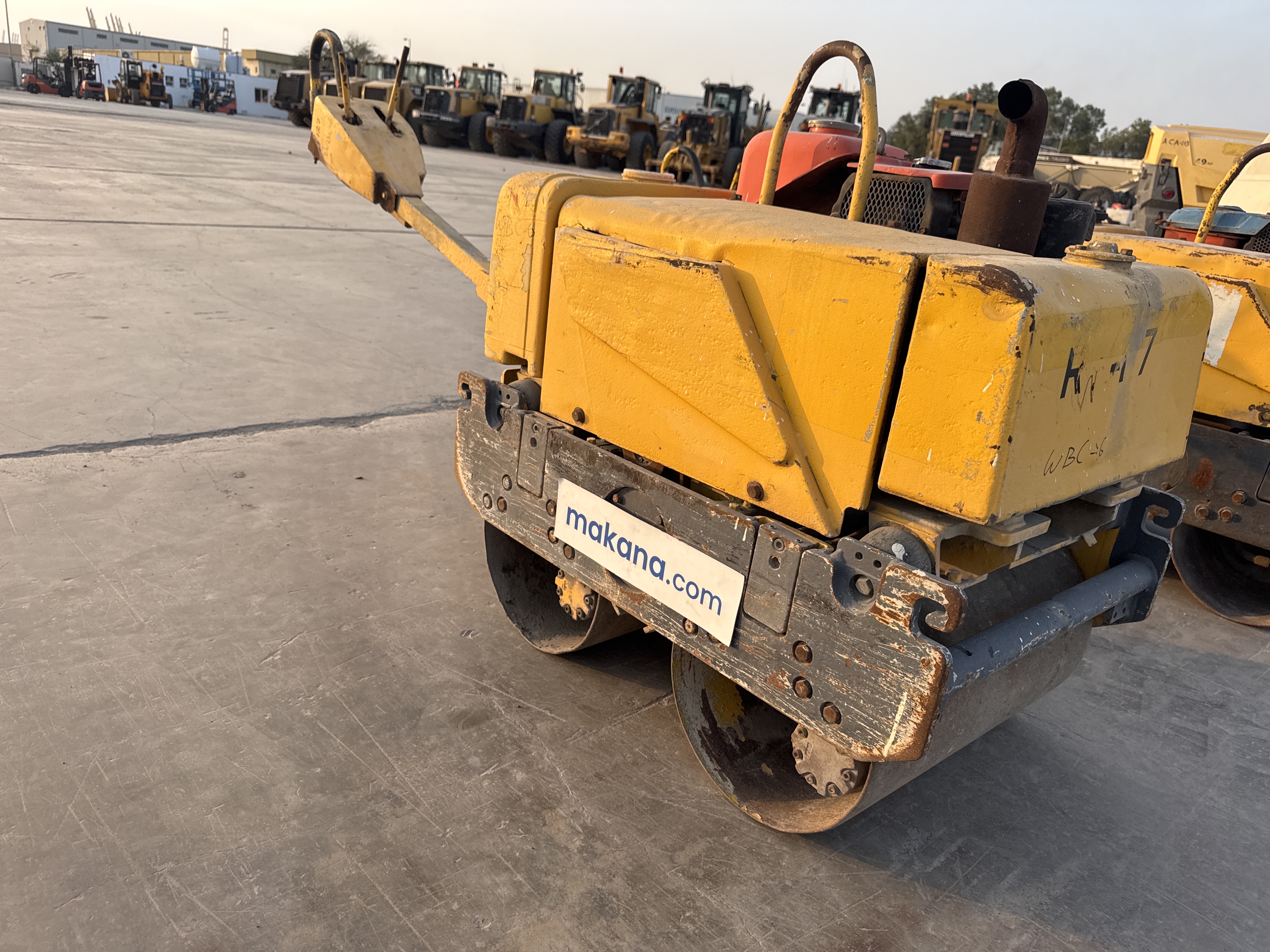 WBC-006-Sakai-HV60-Walk-behind-rollers-inspection-Structure-Paint-1