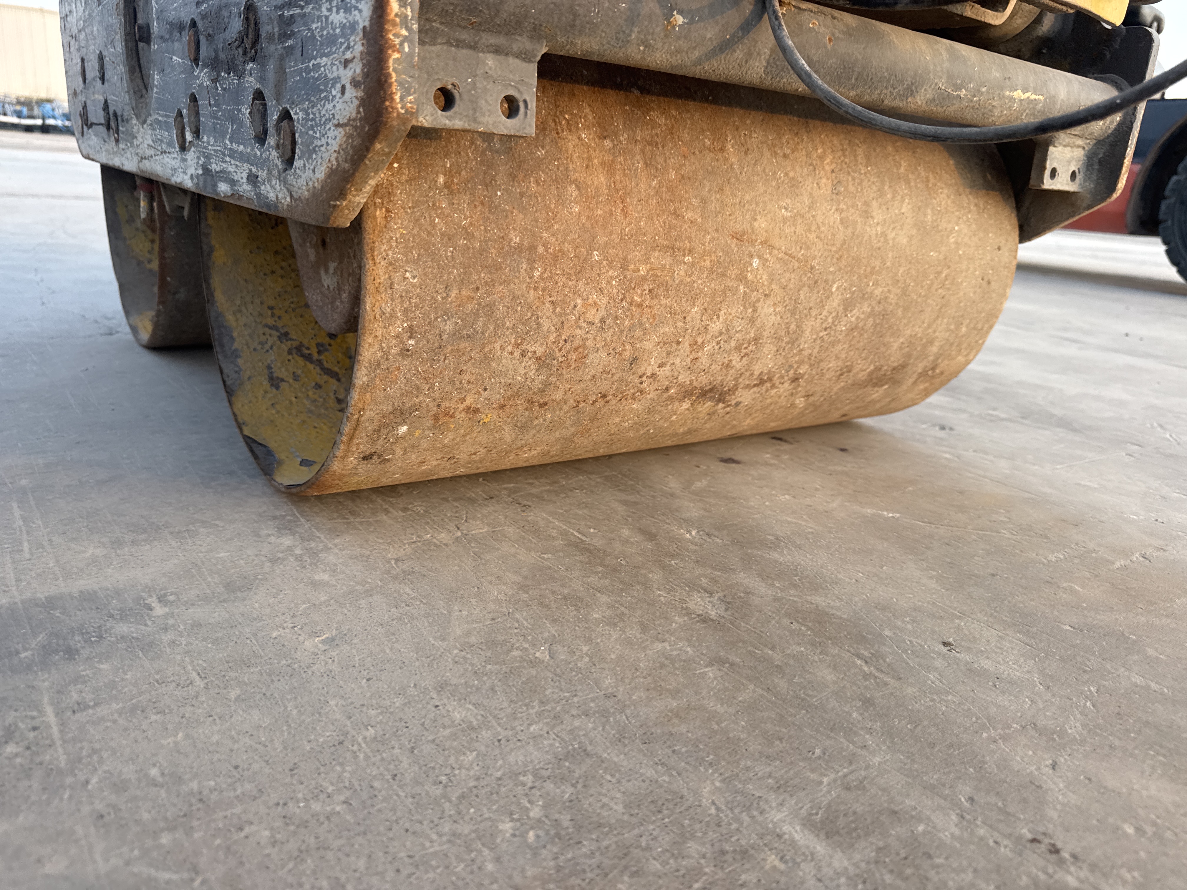WBC-006-Sakai-HV60-Walk-behind-rollers-inspection-Structure-Rear-drum-1