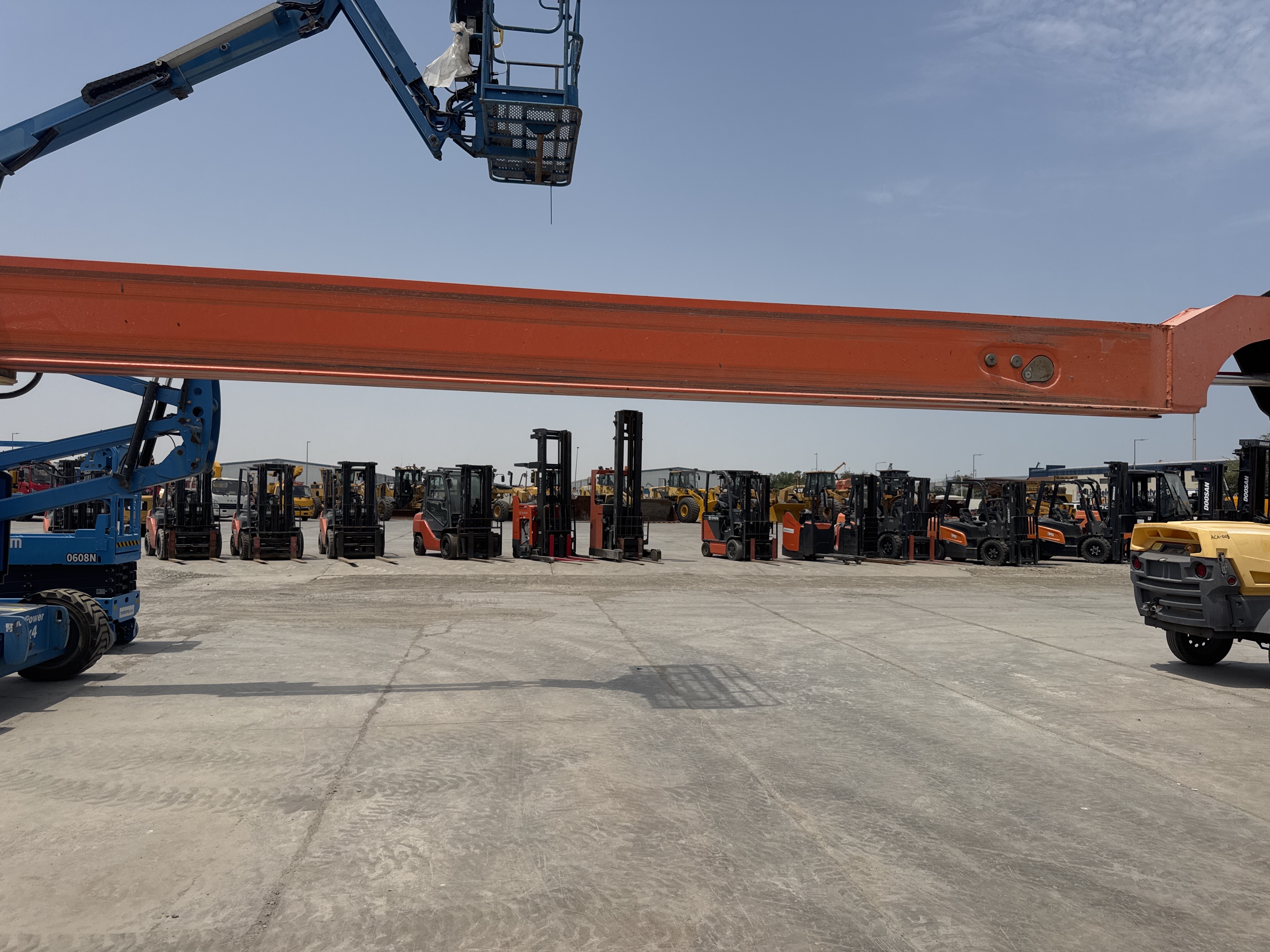 BLA-006-JLG-460SJ-Boom-lifts-inspection-Chassis-Telescopic-boom-1