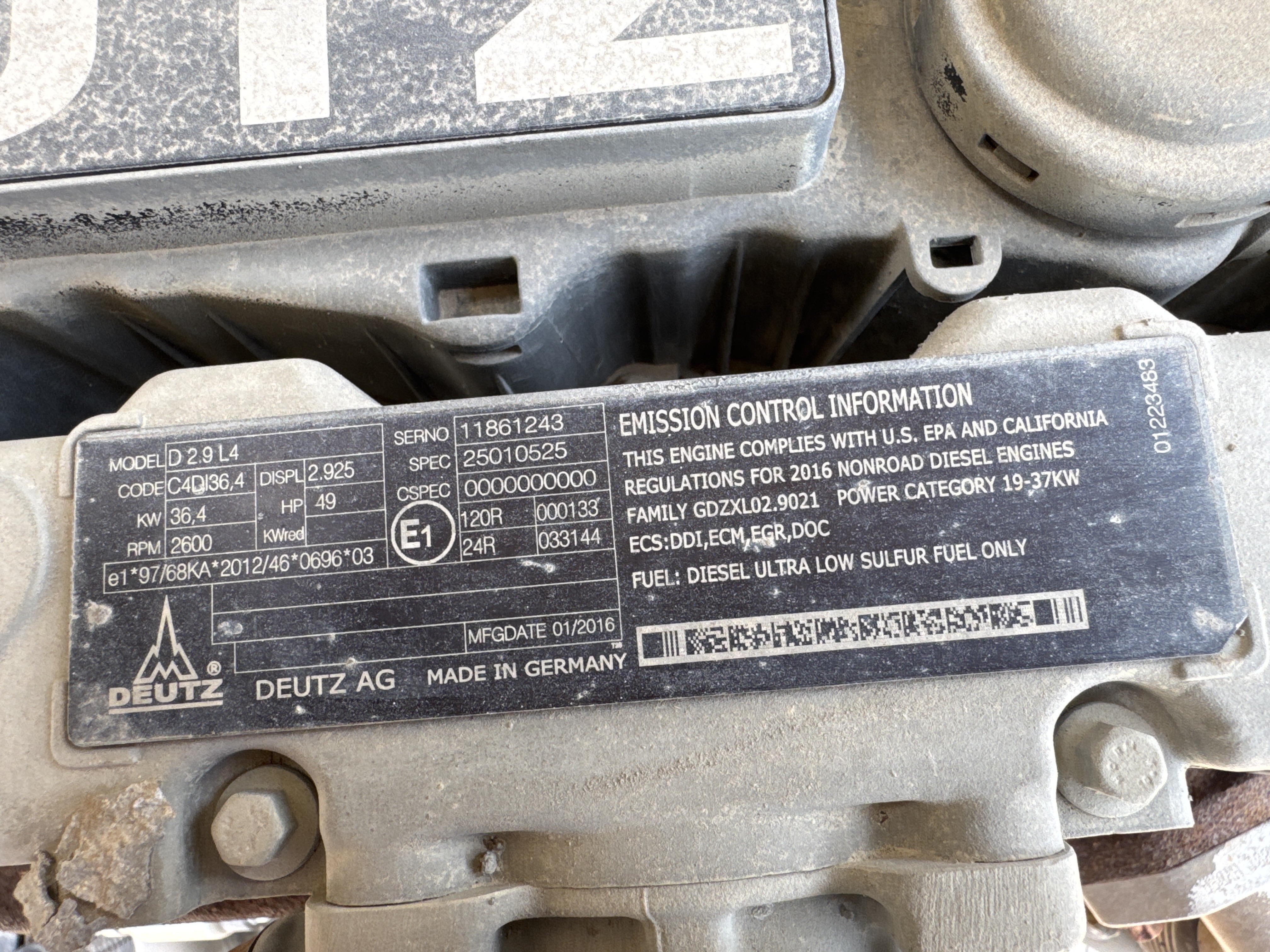 BLA-014-Genie-S-40-Boom-lifts-inspection-General-Emissions-label-1
